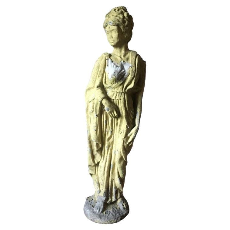 Estatua clásica de jardín