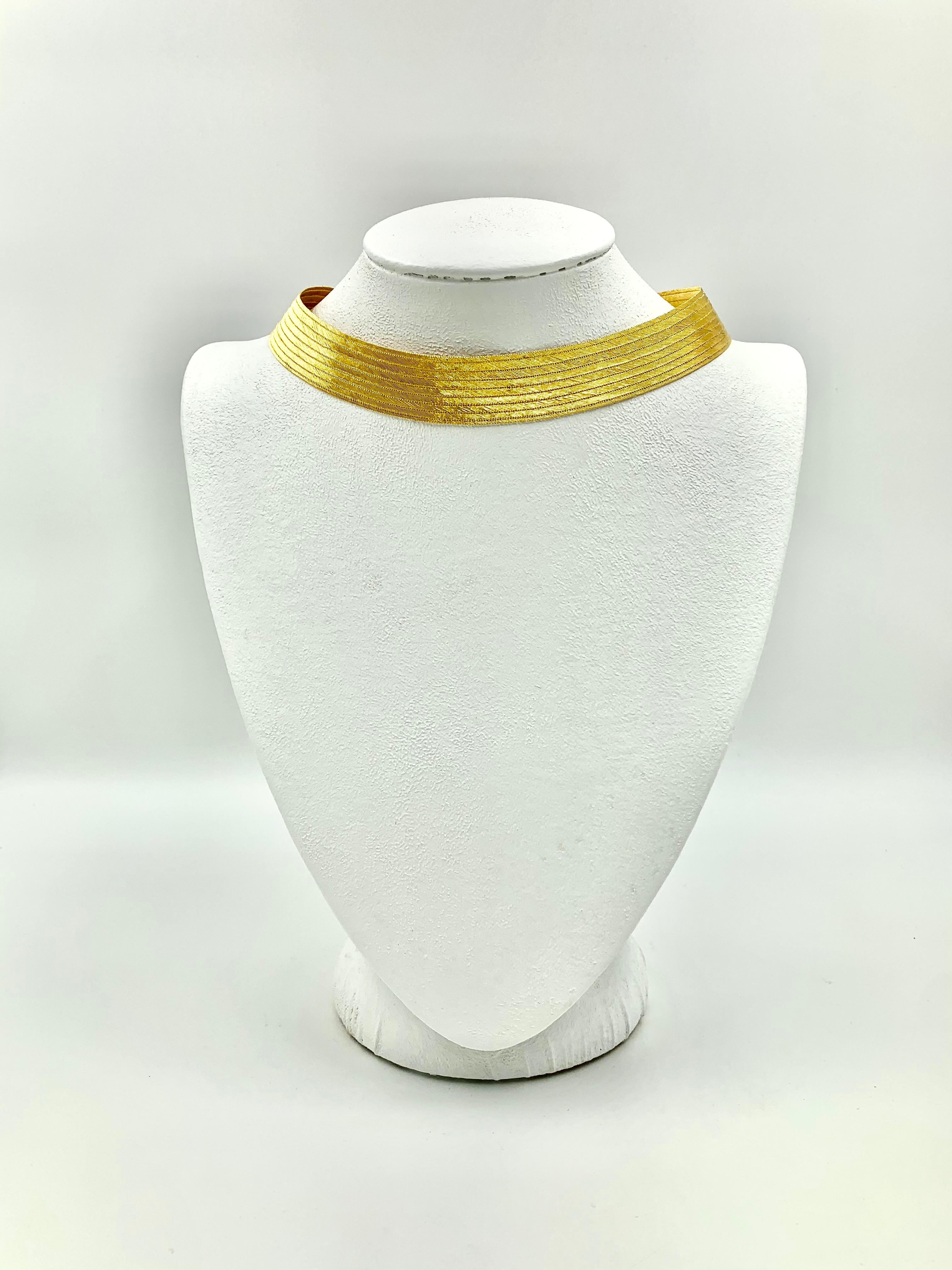 Klassische griechische 22K gewebte Gold Halskette und Ohrringe, Tages- bis Nacht-Suite für Damen oder Herren im Angebot