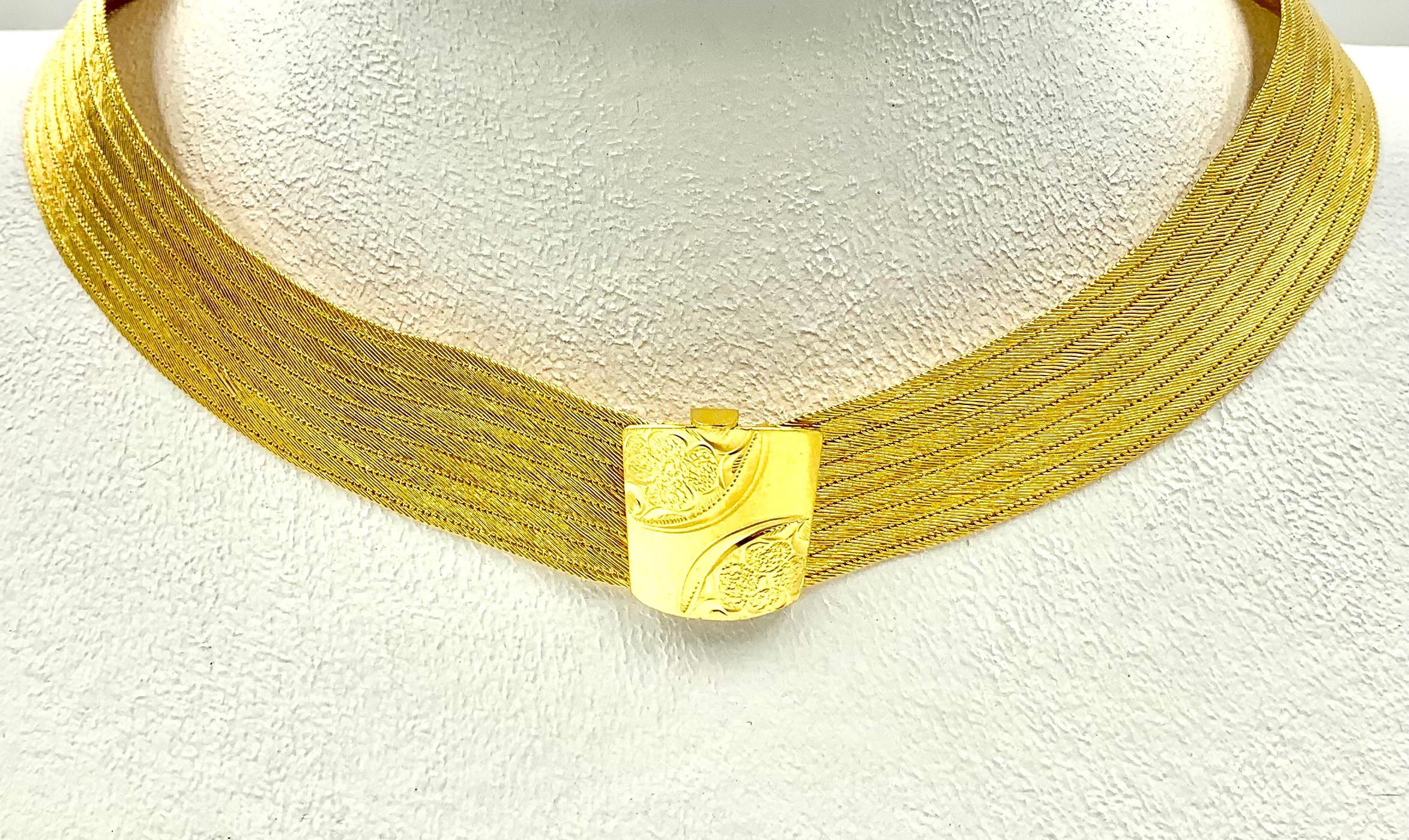 Klassische griechische 22K gewebte Gold Halskette und Ohrringe, Tages- bis Nacht-Suite im Angebot 4