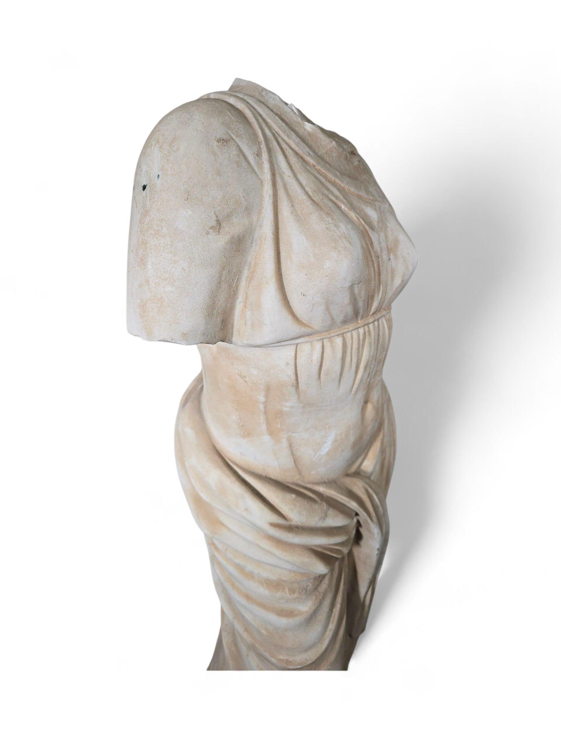 Figura di toga greca classica in marmo, inizio XX secolo in vendita 8