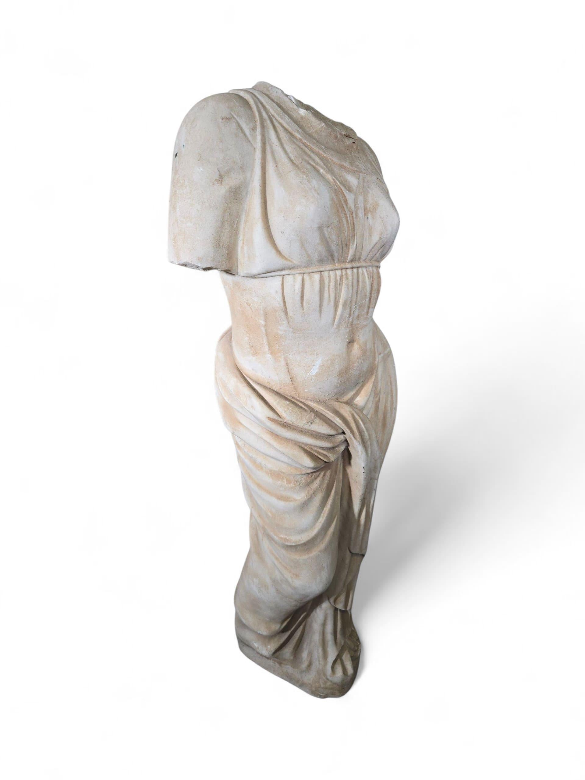 Figura di toga greca classica in marmo, inizio XX secolo in vendita 9