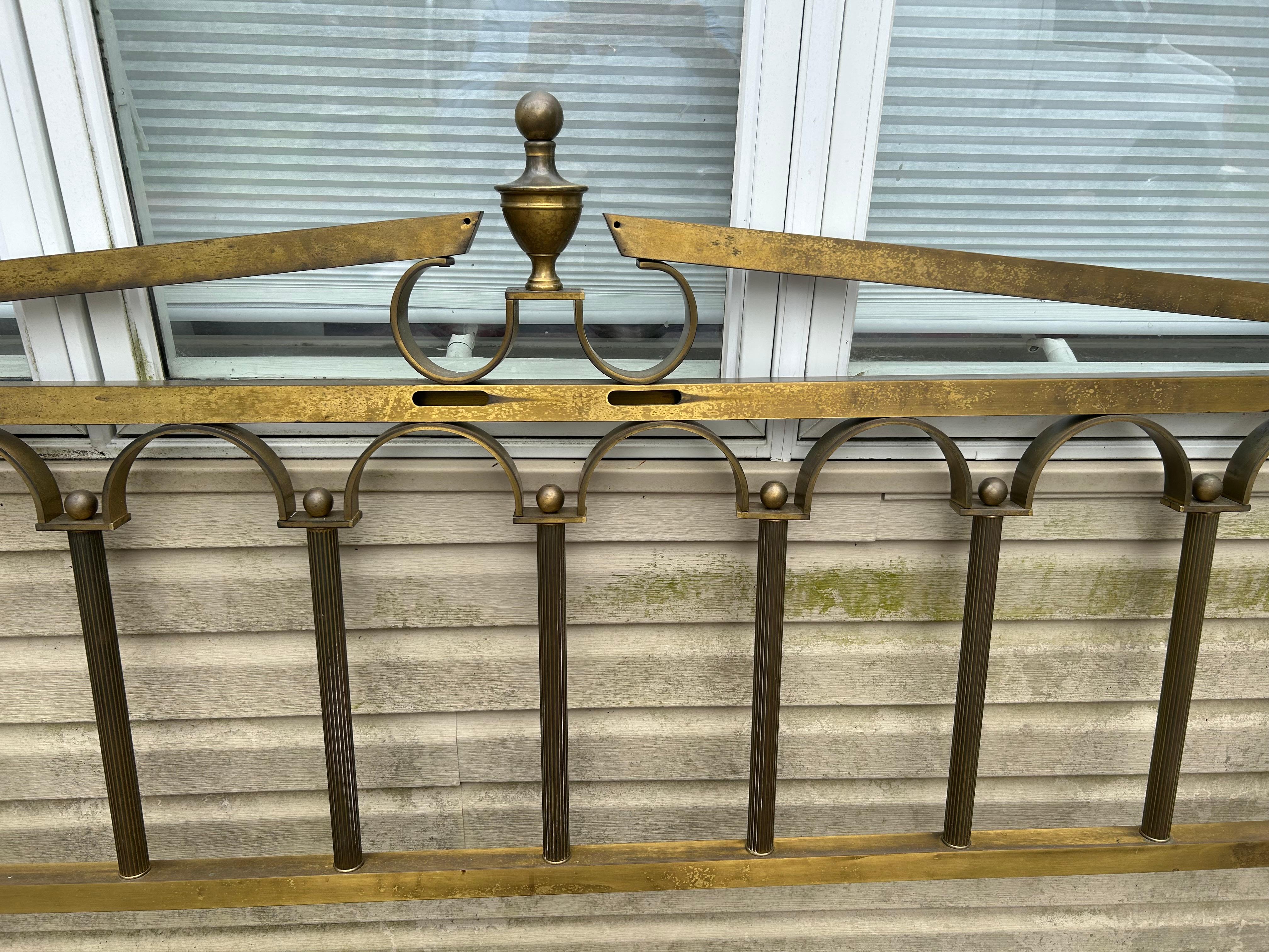 Classical Hollywood Regency Mastercraft Brass King-size Headboard Mid-Century For Sale 2