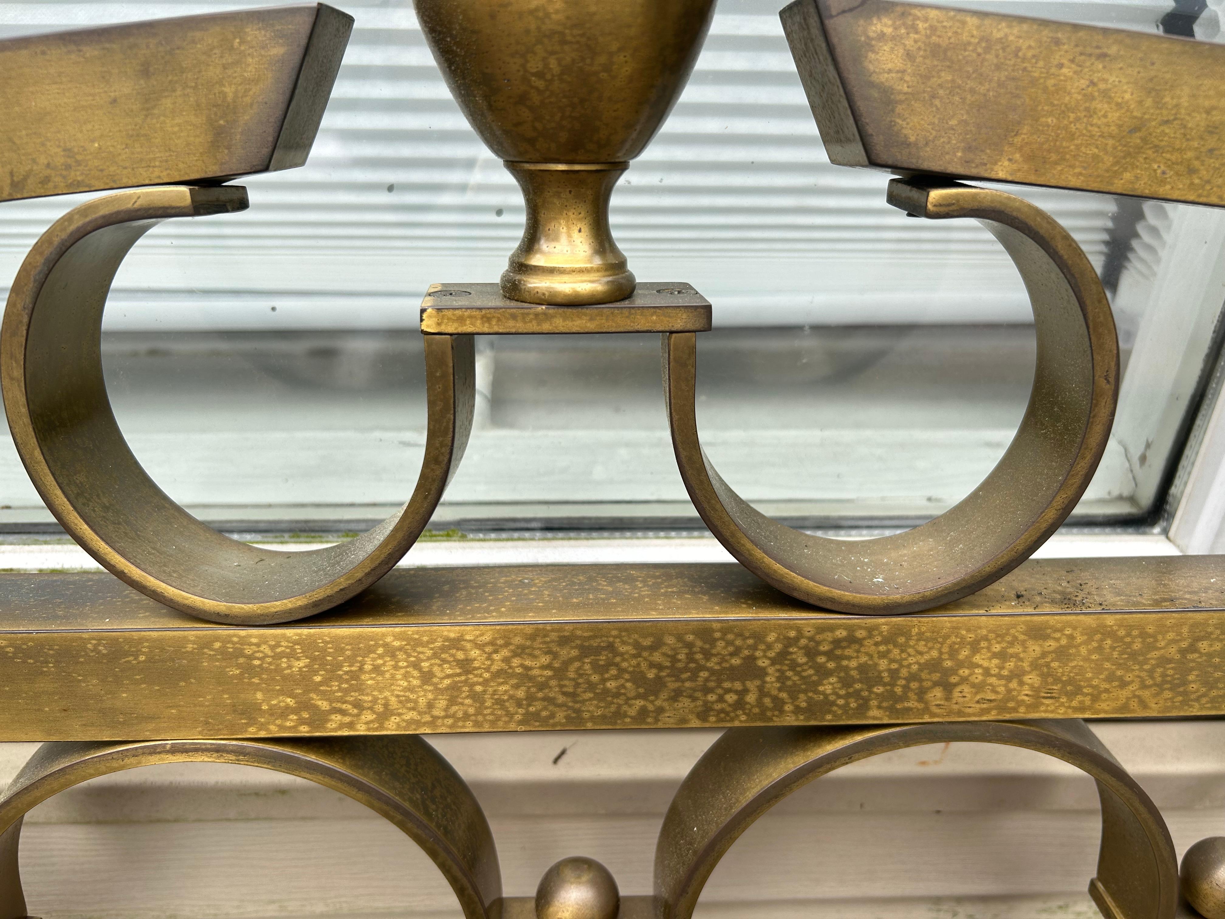 Classical Hollywood Regency Mastercraft Brass King-size Headboard Mid-Century In Good Condition For Sale In Pemberton, NJ