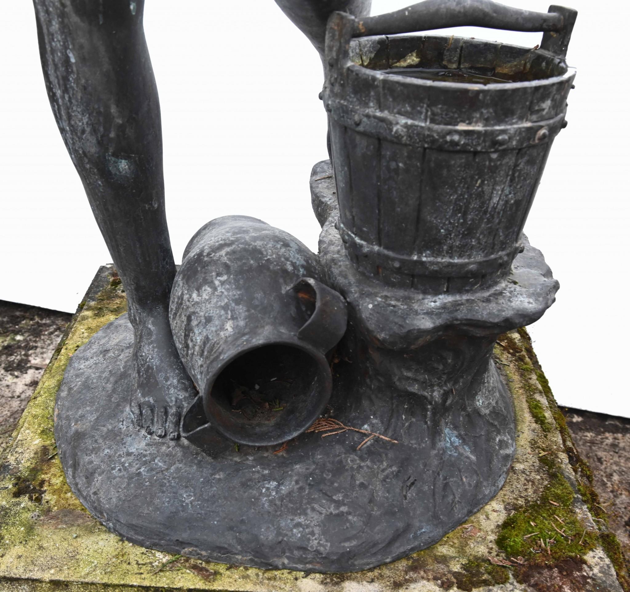 Classic Italian Bronze Water Maiden Statue Bucket Girl en vente 5