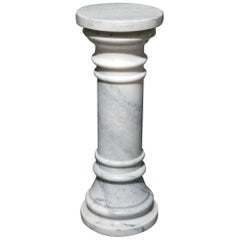 Classical Italian Marble Doric Form Sculpture Display Column, 20th Century