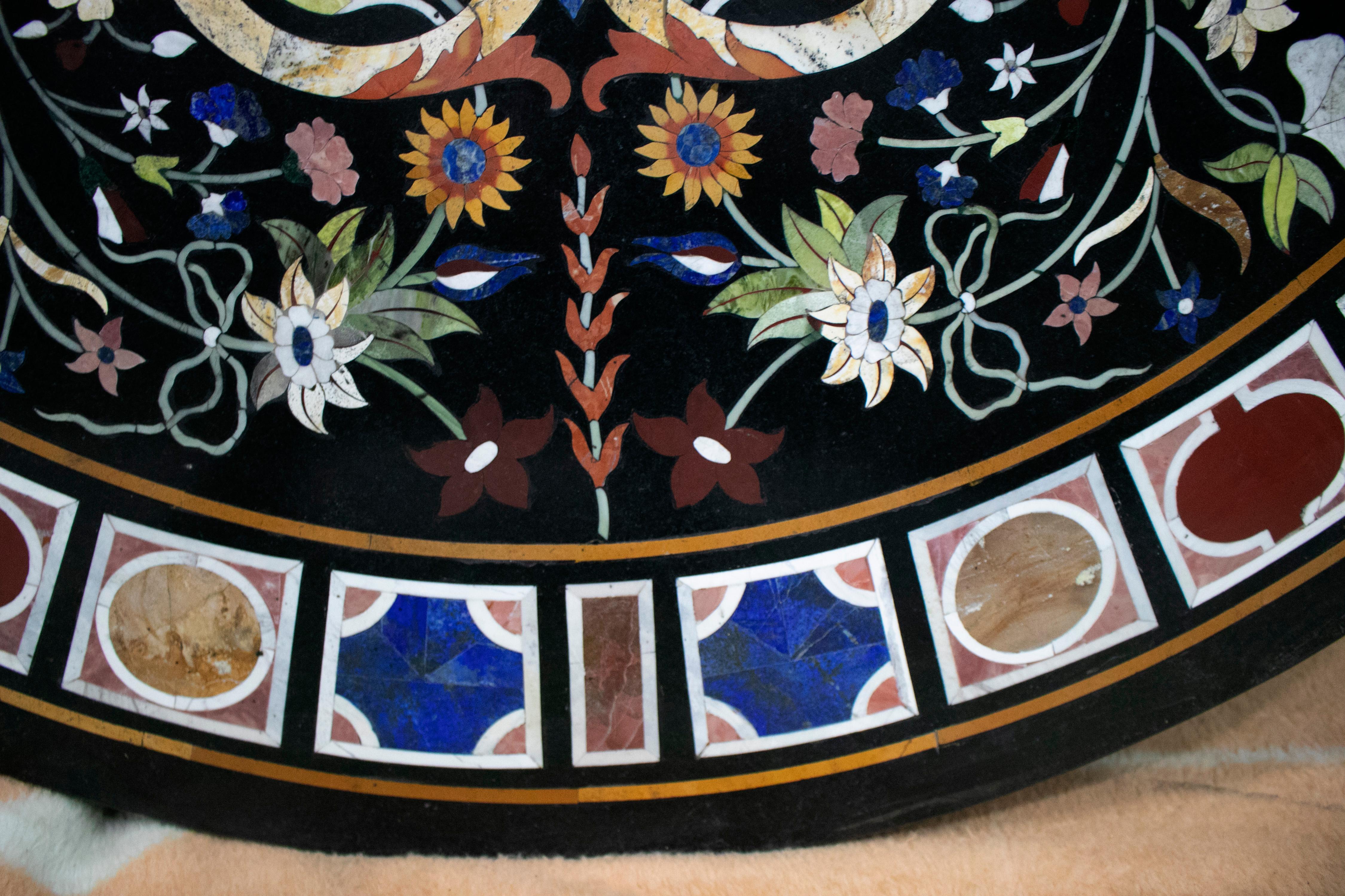 Classical Italian Pietra Dura Stone Mosaic Black Marble Round Table Top For Sale 3
