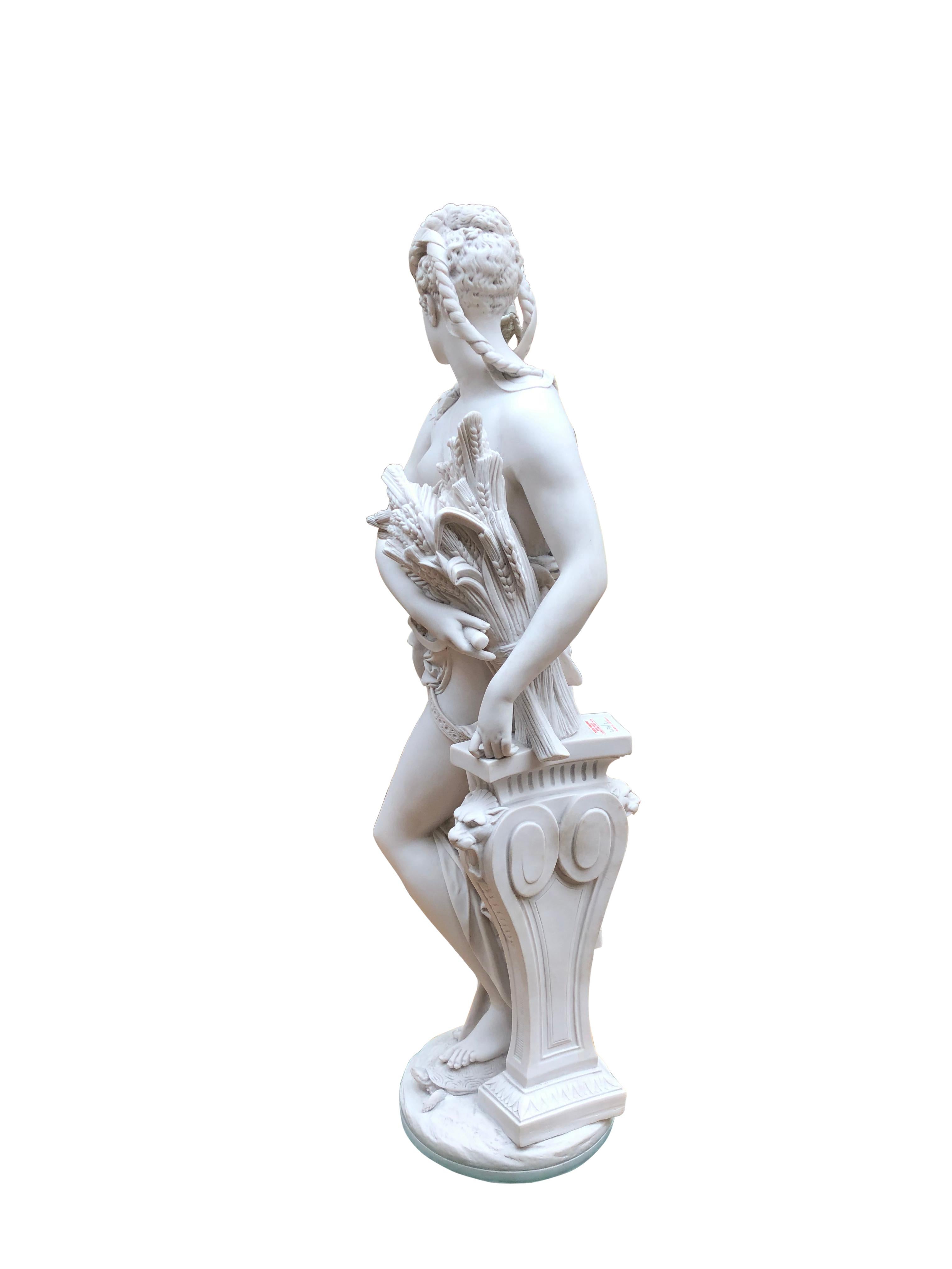 Classical Italian Stone Figurine Dilettanti Muse by Carrier, 20th Century In Excellent Condition For Sale In London, GB
