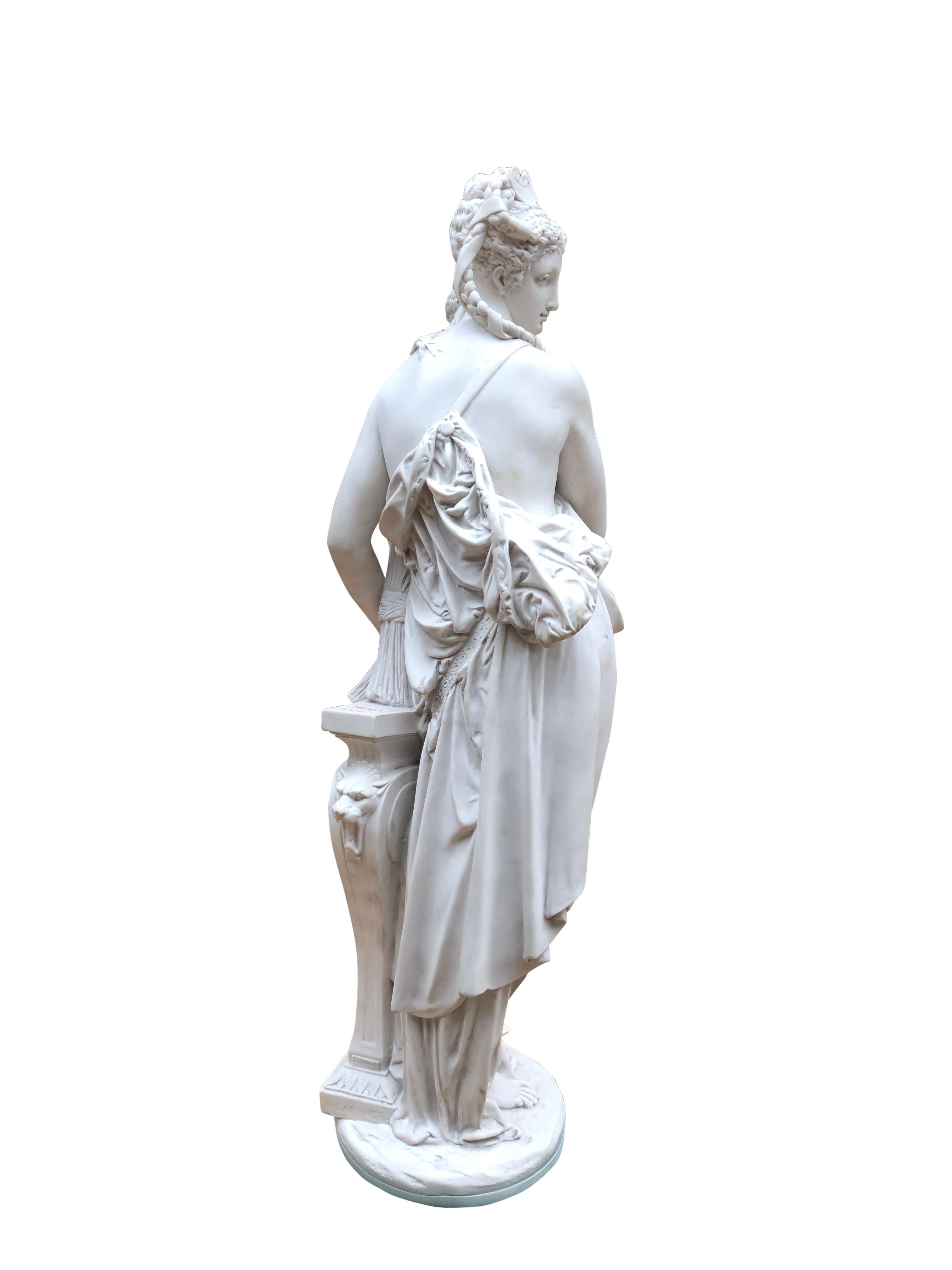 Classical Italian Stone Figurine Dilettanti Muse by Carrier, 20th Century For Sale 2