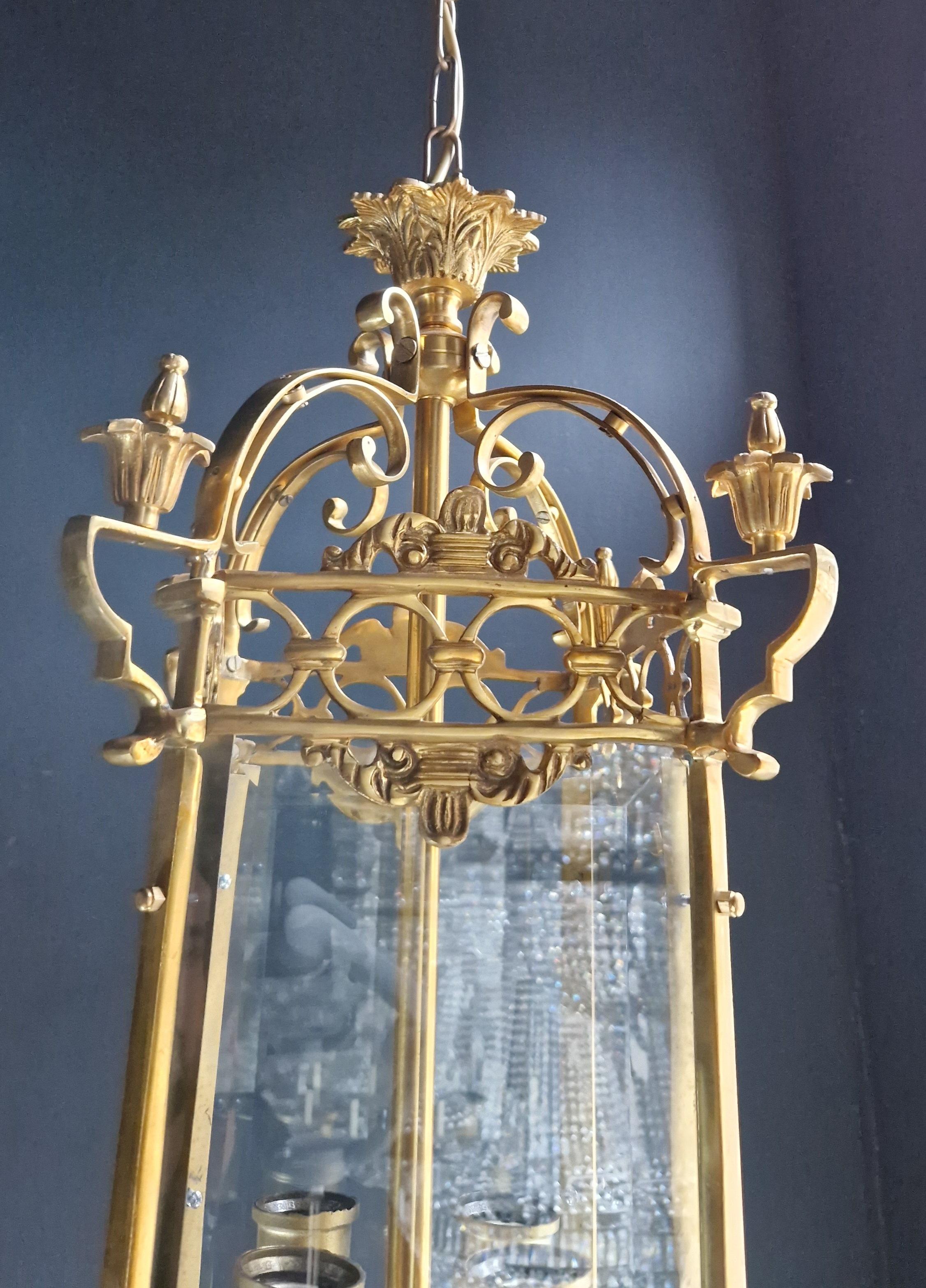 Classical Lantern Brass Glass Gold Pendant Lighting Lanterne In New Condition In Berlin, DE