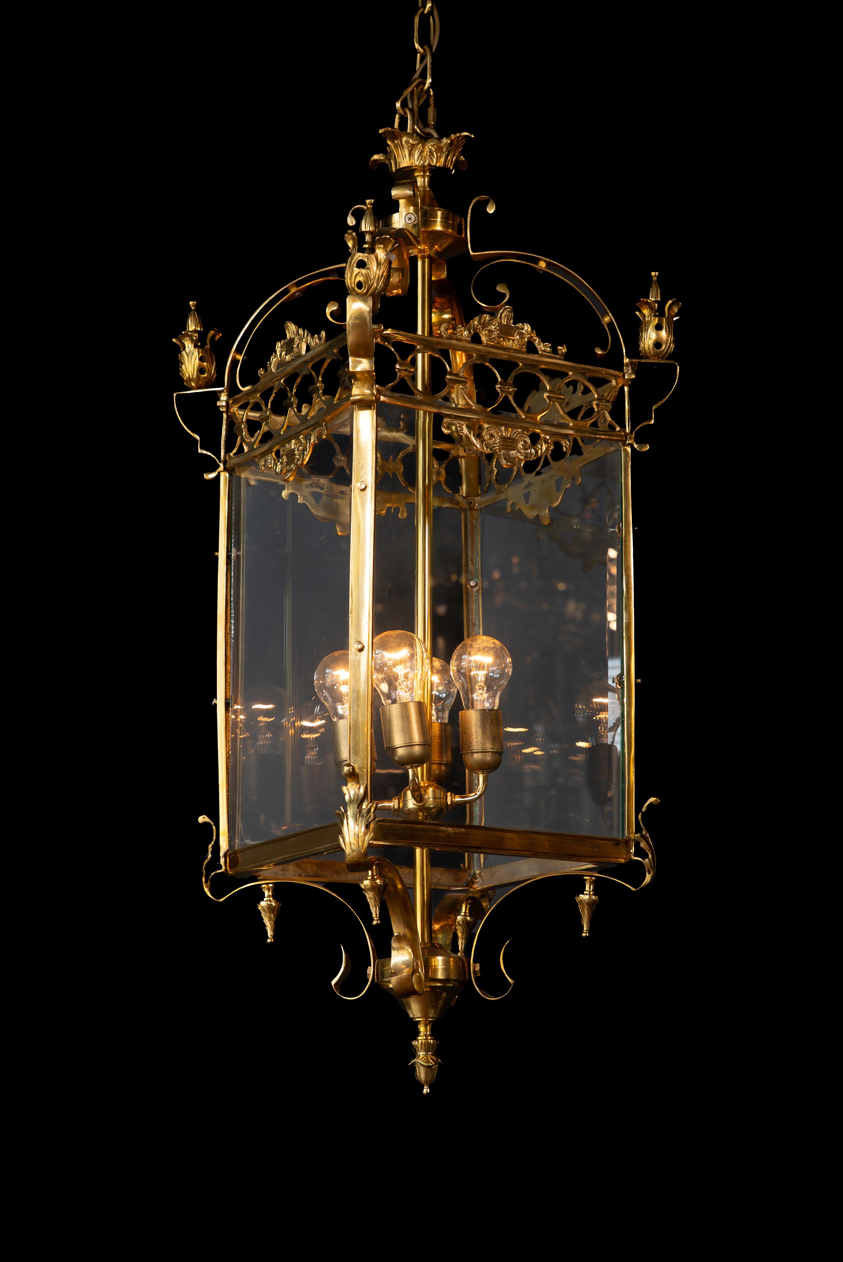 XXIe siècle et contemporain Lanterne Classique Laiton Verre Or Pendentif Lanterne en vente