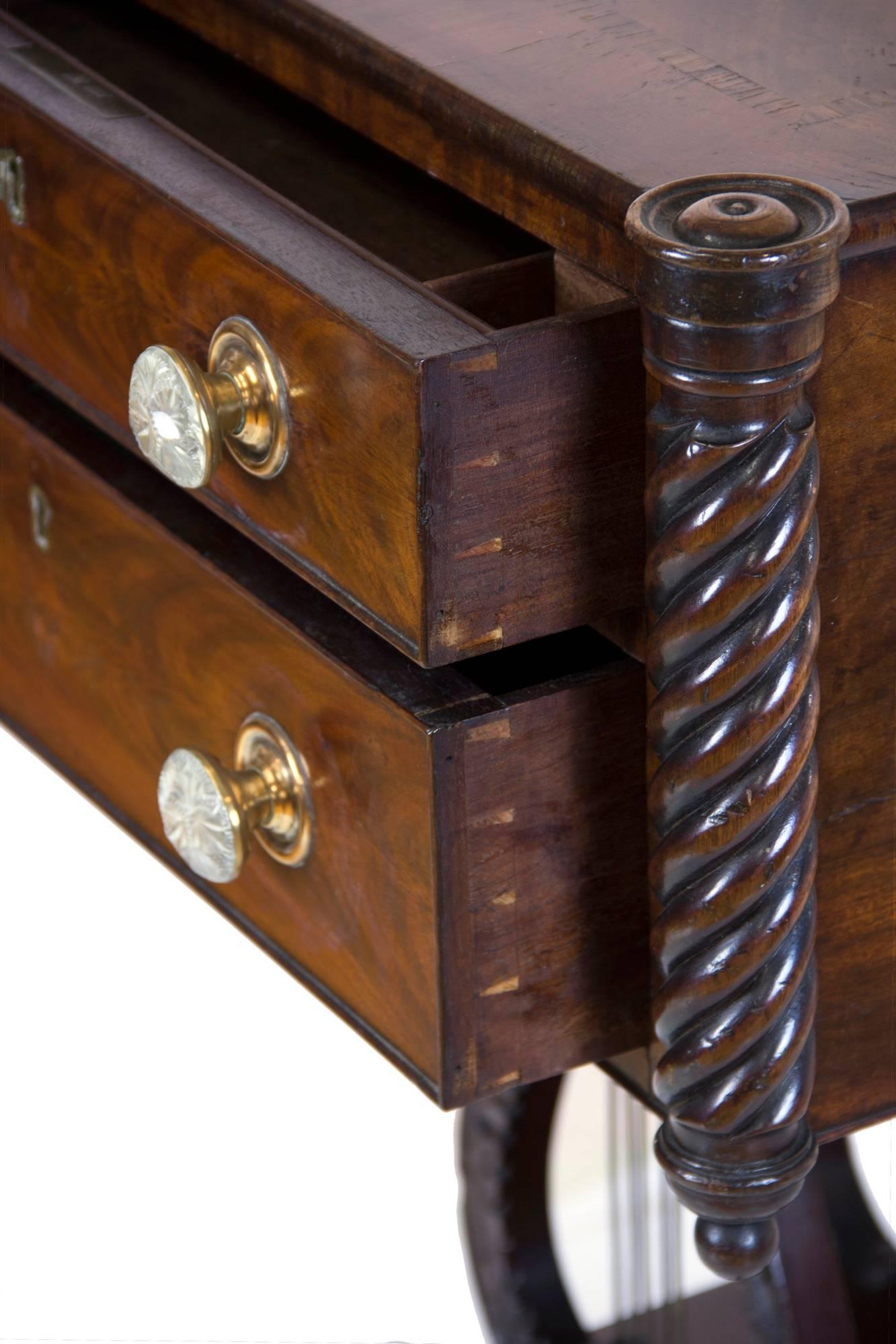 Classical Mahogany Lyre Worktable, Philadelphia, Original Glass Pulls circa 1820 For Sale 1