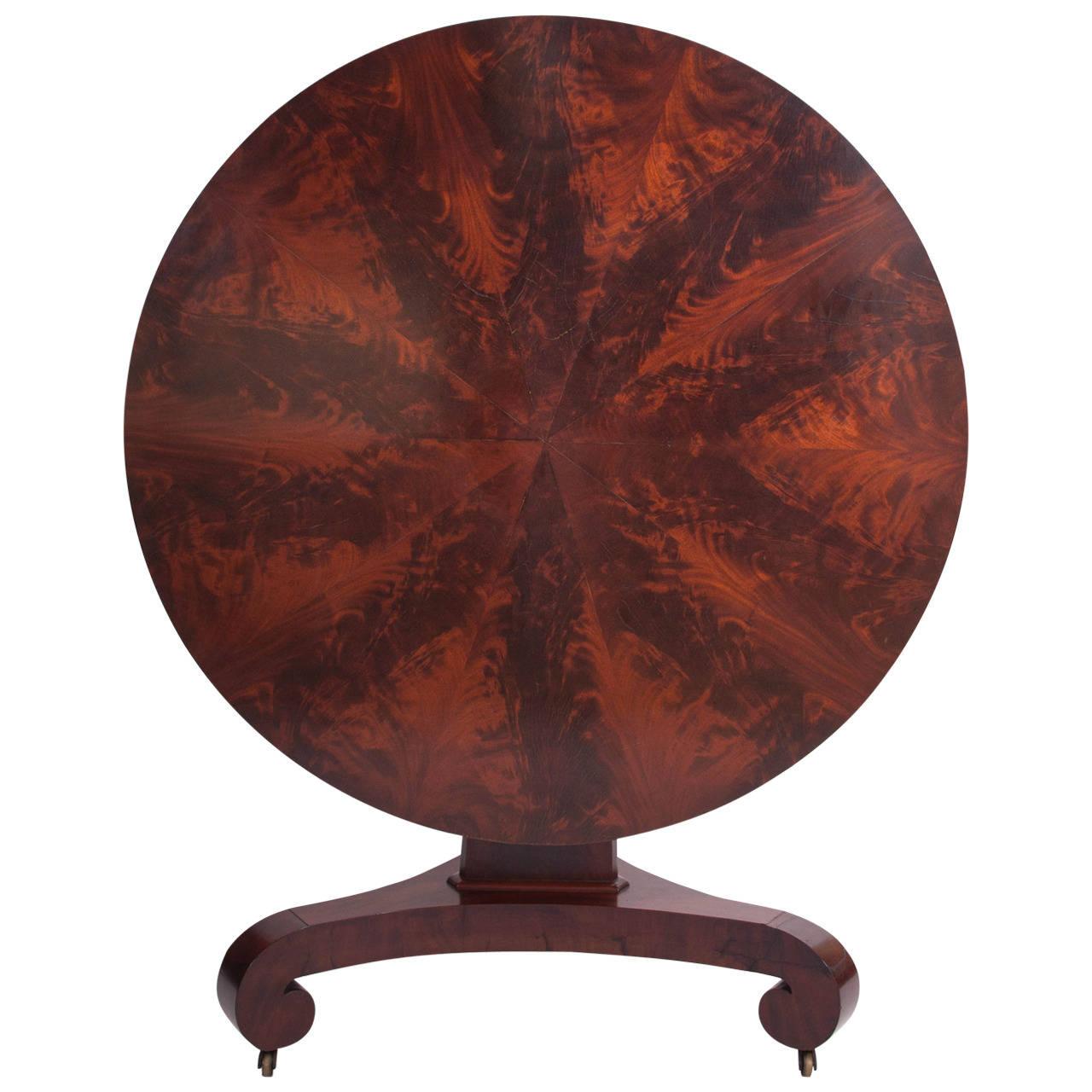 American Classical Mahogany Tilt-Top Center Table with Radial Inlaid Top