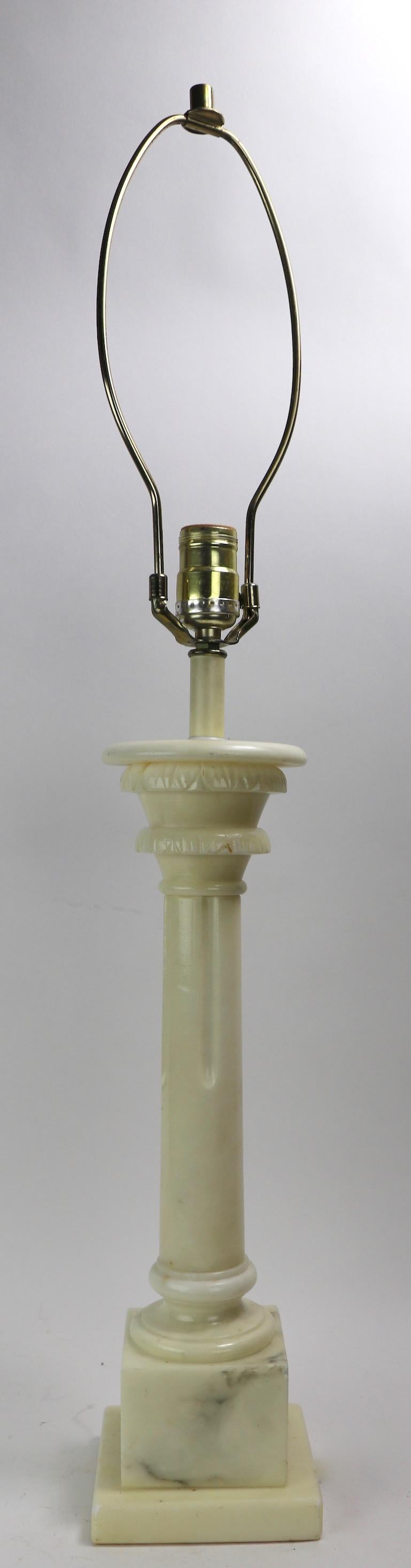 Classical Marble Column Table Lamp In Good Condition For Sale In New York, NY