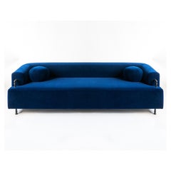 Sofa Classical Modern Round Contemporary with Simple Hand Carved Steel Elements