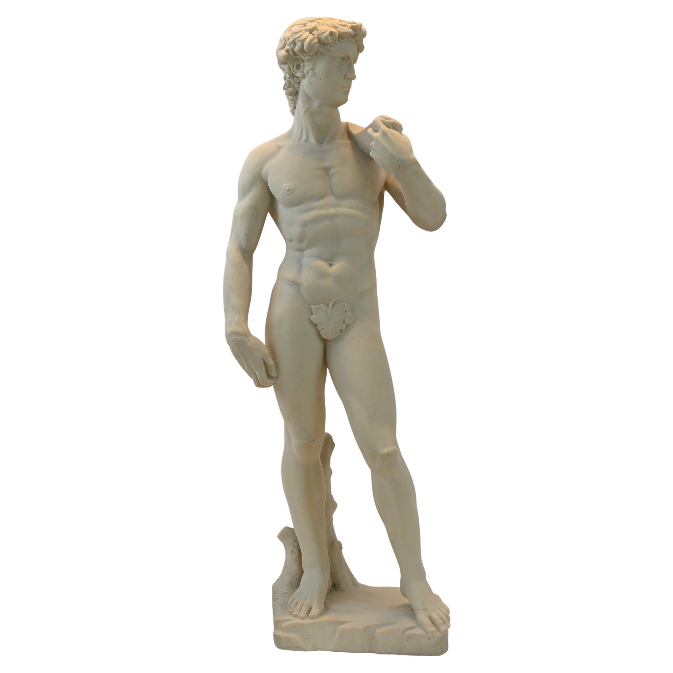 Romantische klassische männliche Marmorskulptur im römischen Stil in Akt von Lorenzo dal Torrione, Italien im Angebot