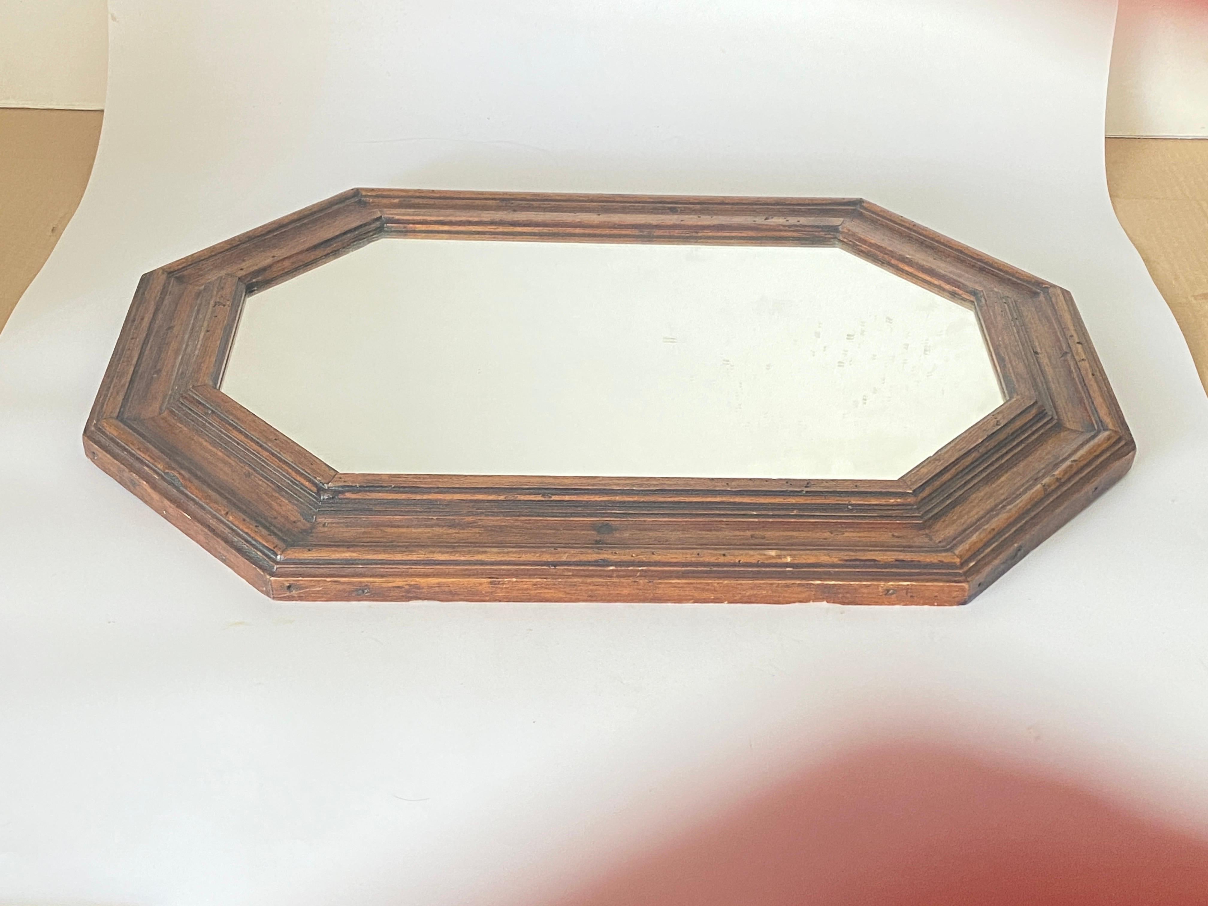 Mid-20th Century Classical Oak Wood Frame Mirror Brown Color Beautiful Patina Color, England 1940 For Sale