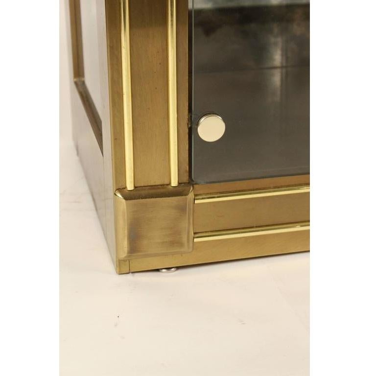 Classical Palladian Style Brass and Glass Vitrines by Mastercraft 6
