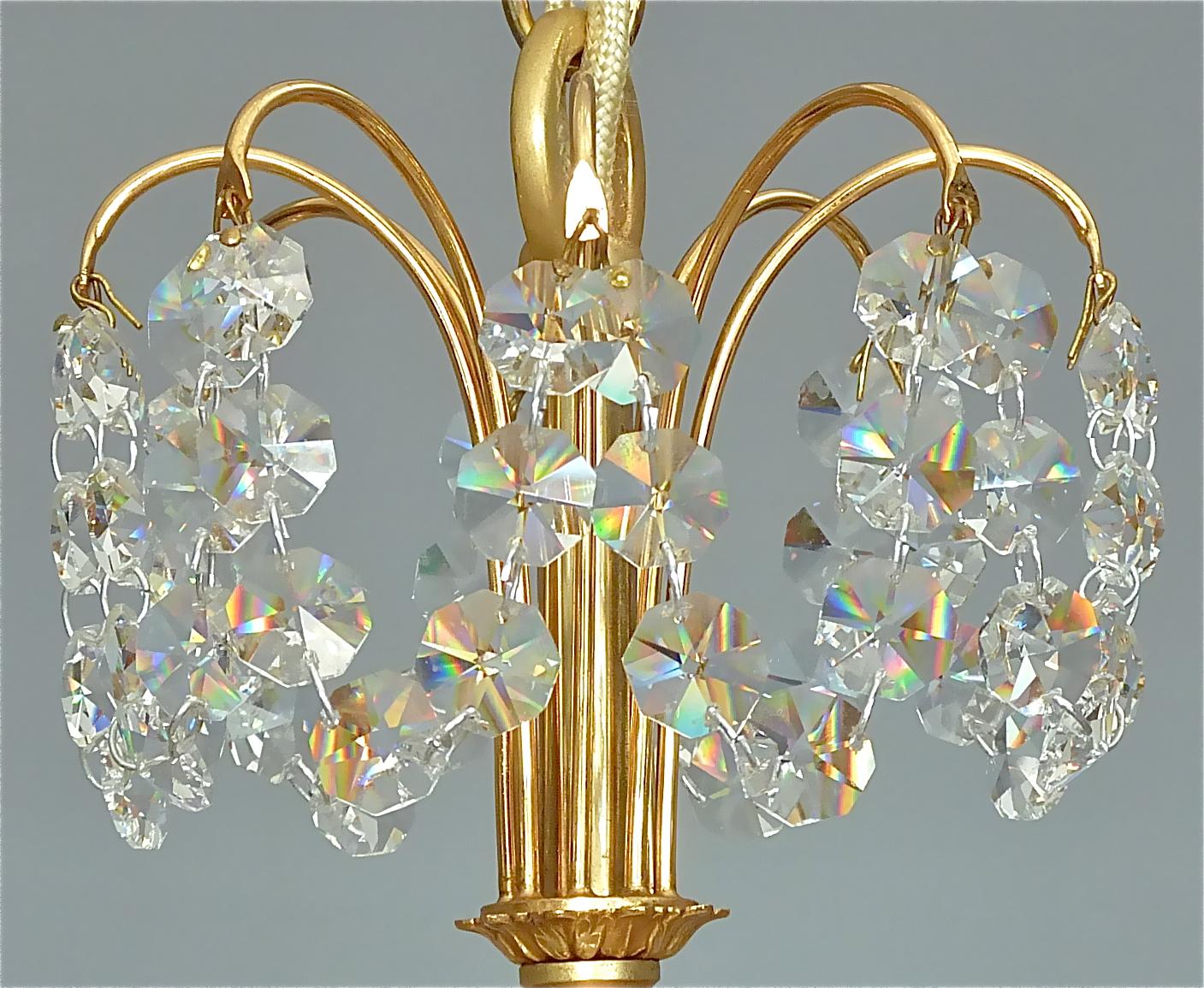 Classical Palwa Chandelier Gilt Brass Faceted Crystal Glass, 1960s Rococo Style  For Sale 7
