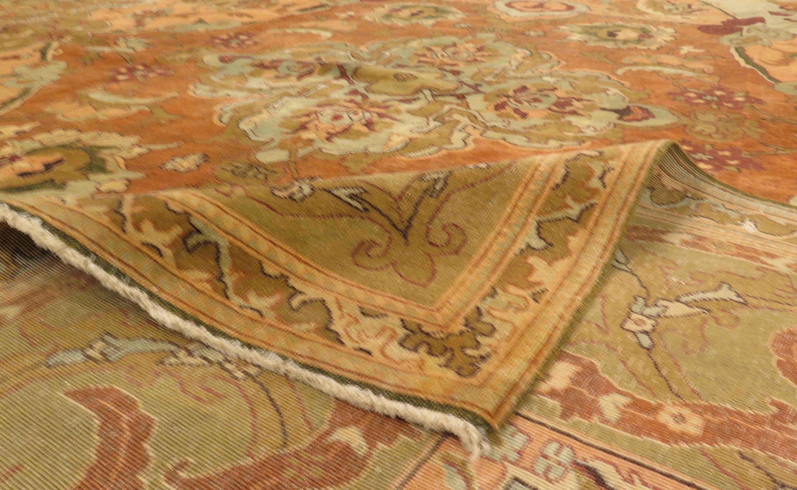 20th Century Classical Polonaise Area Rugs Circa 1990 - 16233 For Sale