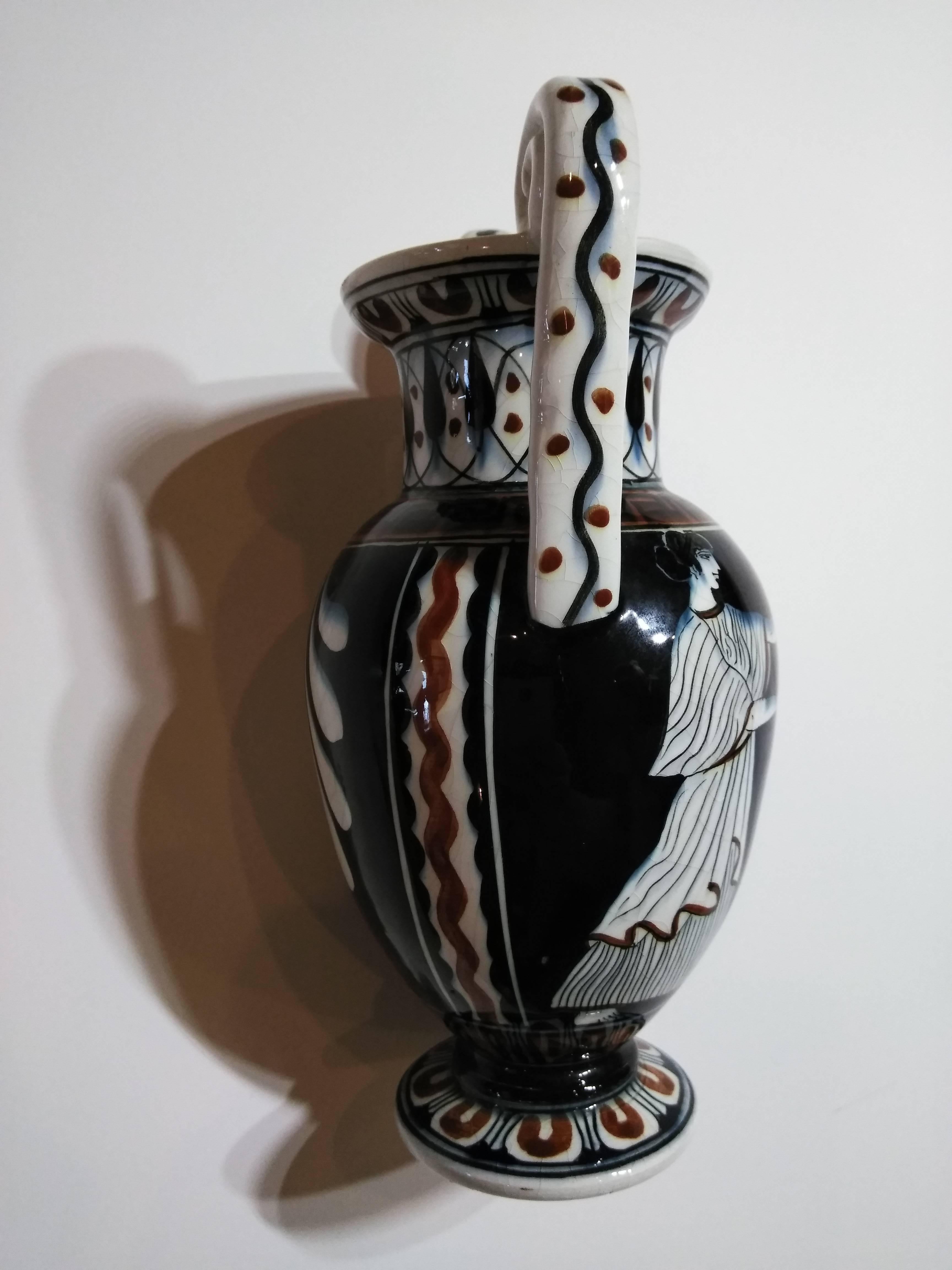 Classical Porcelain Greek Vase In Excellent Condition In Delray Beach, FL