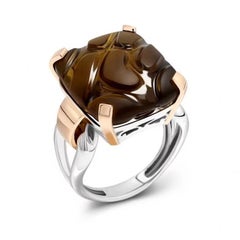 Classical Quartz 24, 25 Karat White Yellow Gold Cocktail Ring for Her