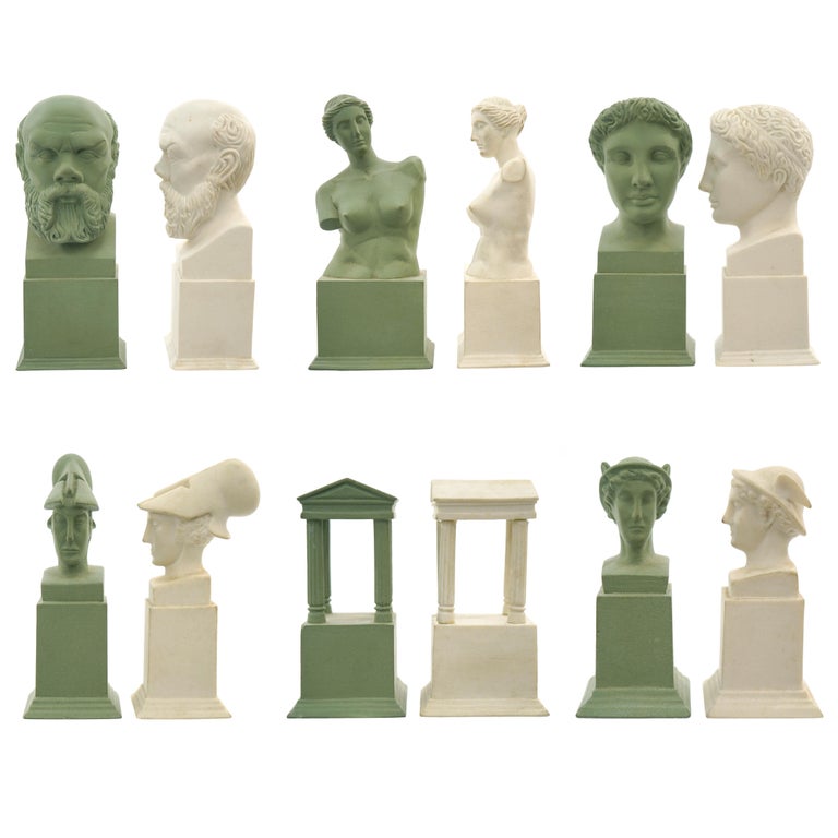 Classical Revival Parian Chess Set circa 1880 Attributed, Austrian For Sale 2