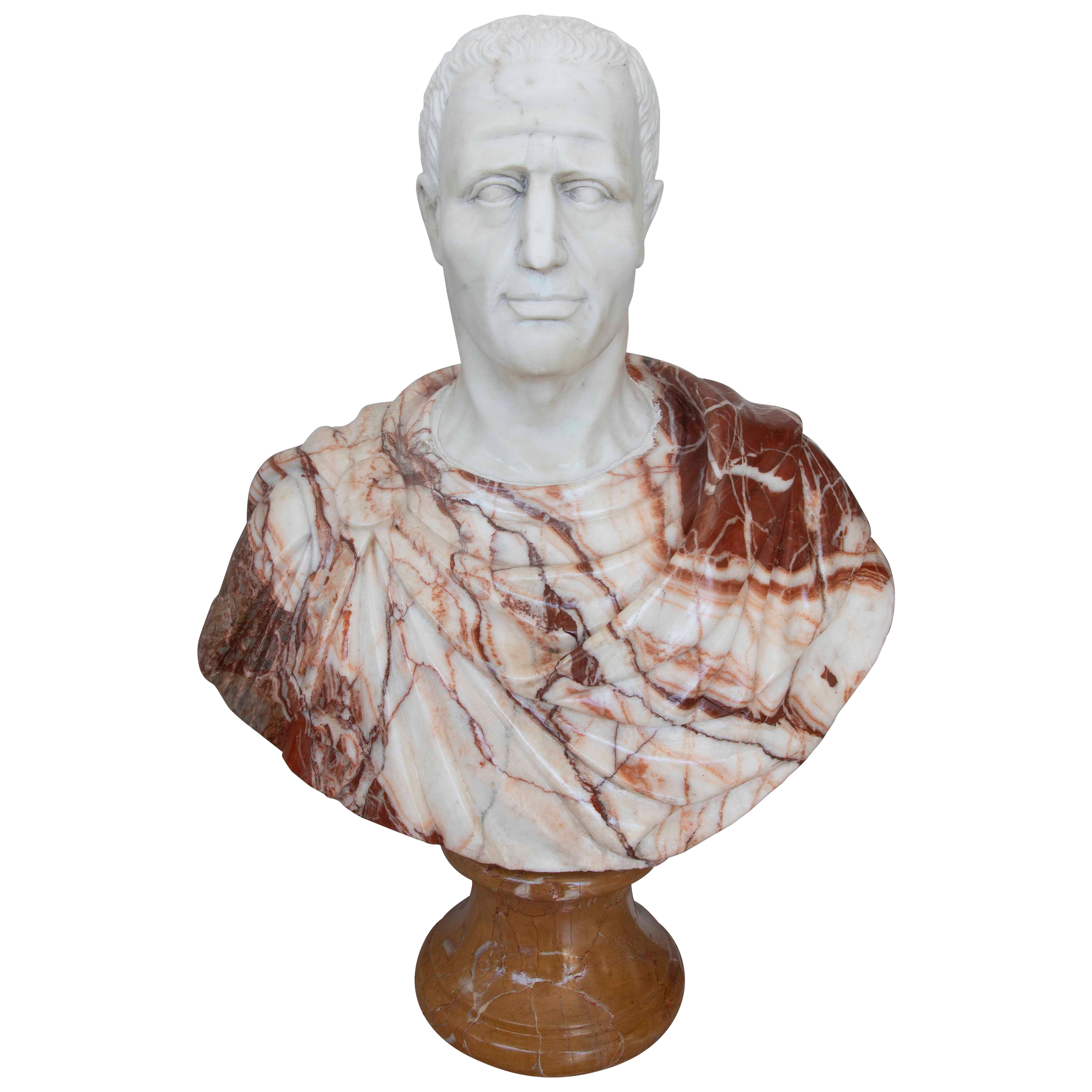 Klassische römische Büste aus weißem Marmor und rotem Onyx - Skulptur im kaiserlichen Stil im Angebot