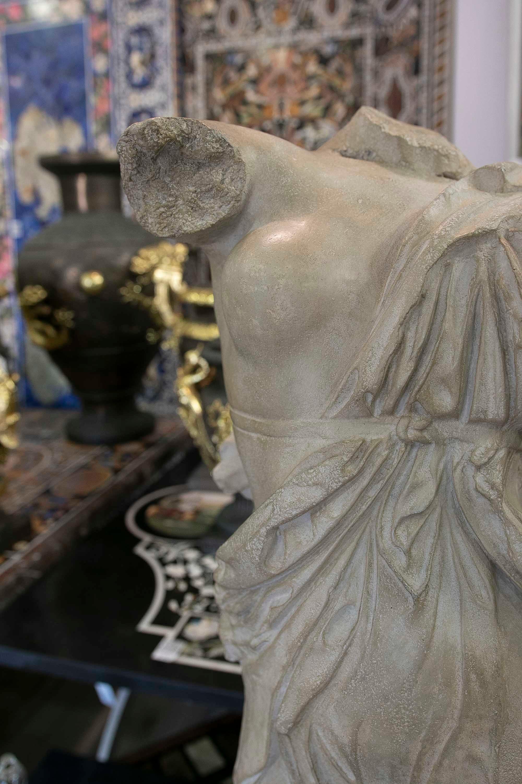 Classical Roman Female Dancing Torso in Resin Imitating Marble on Iron Pedestal 13