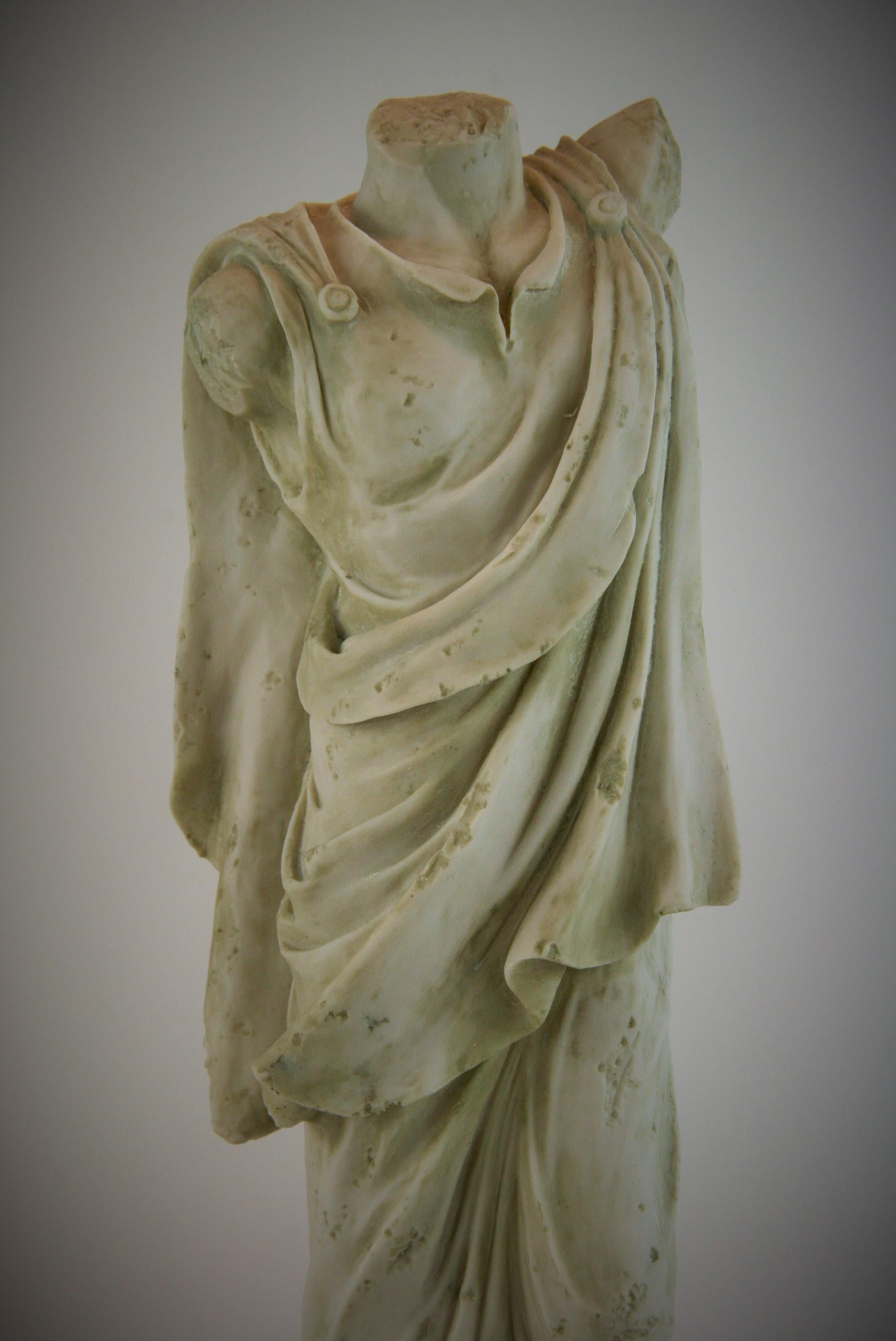 classical female sculpture