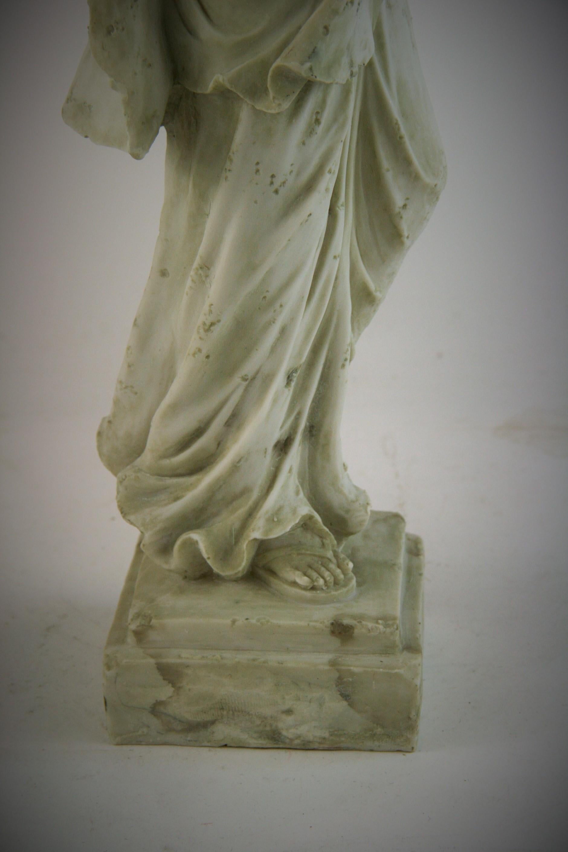 Classical Roman Female Patrician Sculpture 3