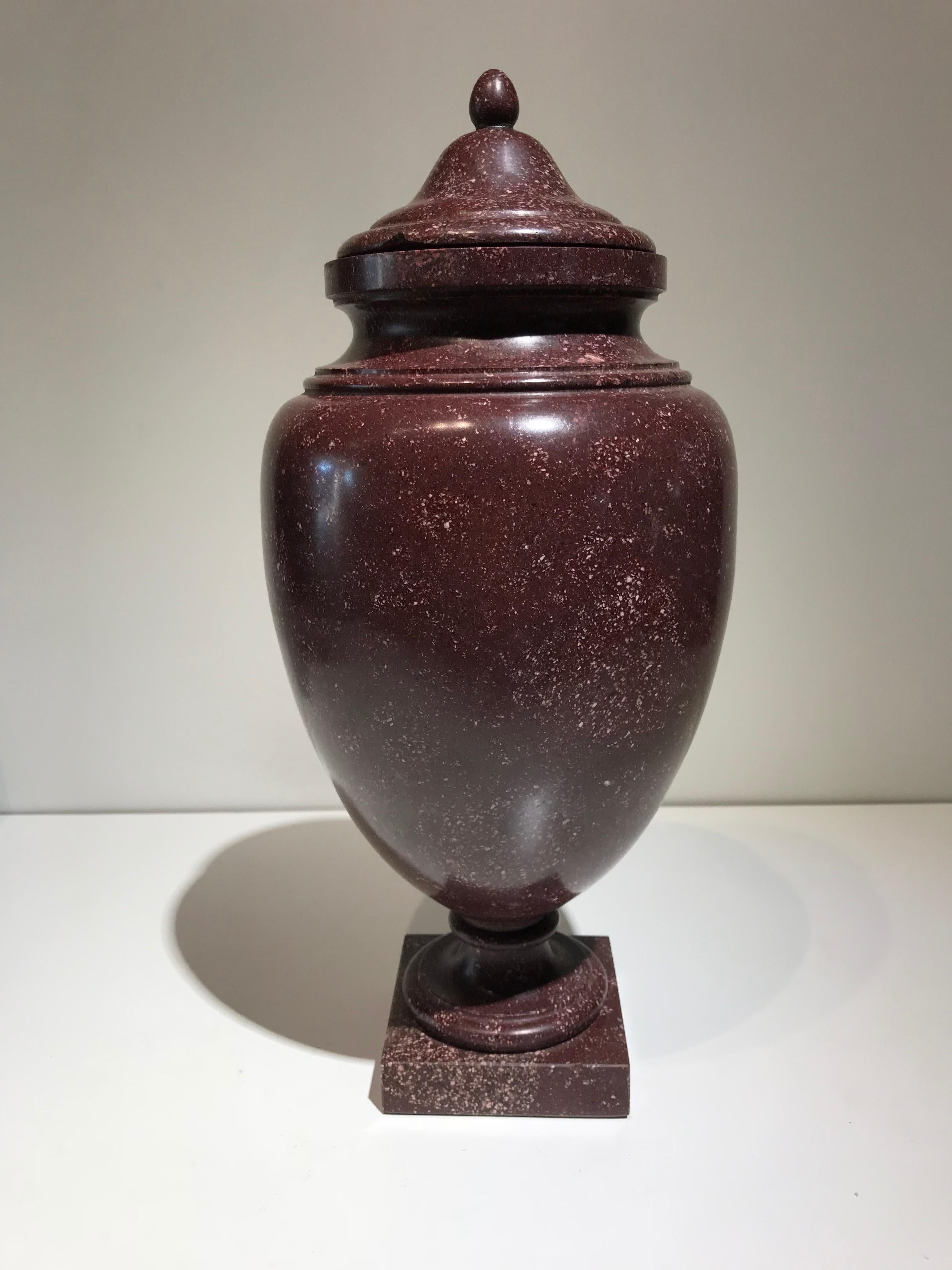 A very impressive and beautiful urn made in the superb and precious red porphyry one of the most important and expensive specimen marble. As for the color and also for the resistance is one of the most preferred marble for important artworks used by
