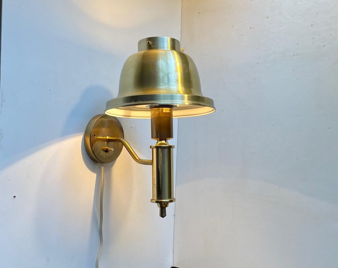 Modern Classical Scandinavian Maritime Brass Wall Sconce from Laoni, 1970s For Sale