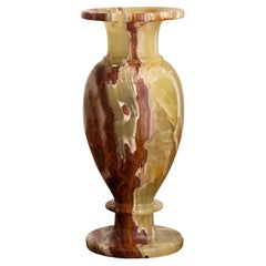 Klassische Vase aus massivem Onyx