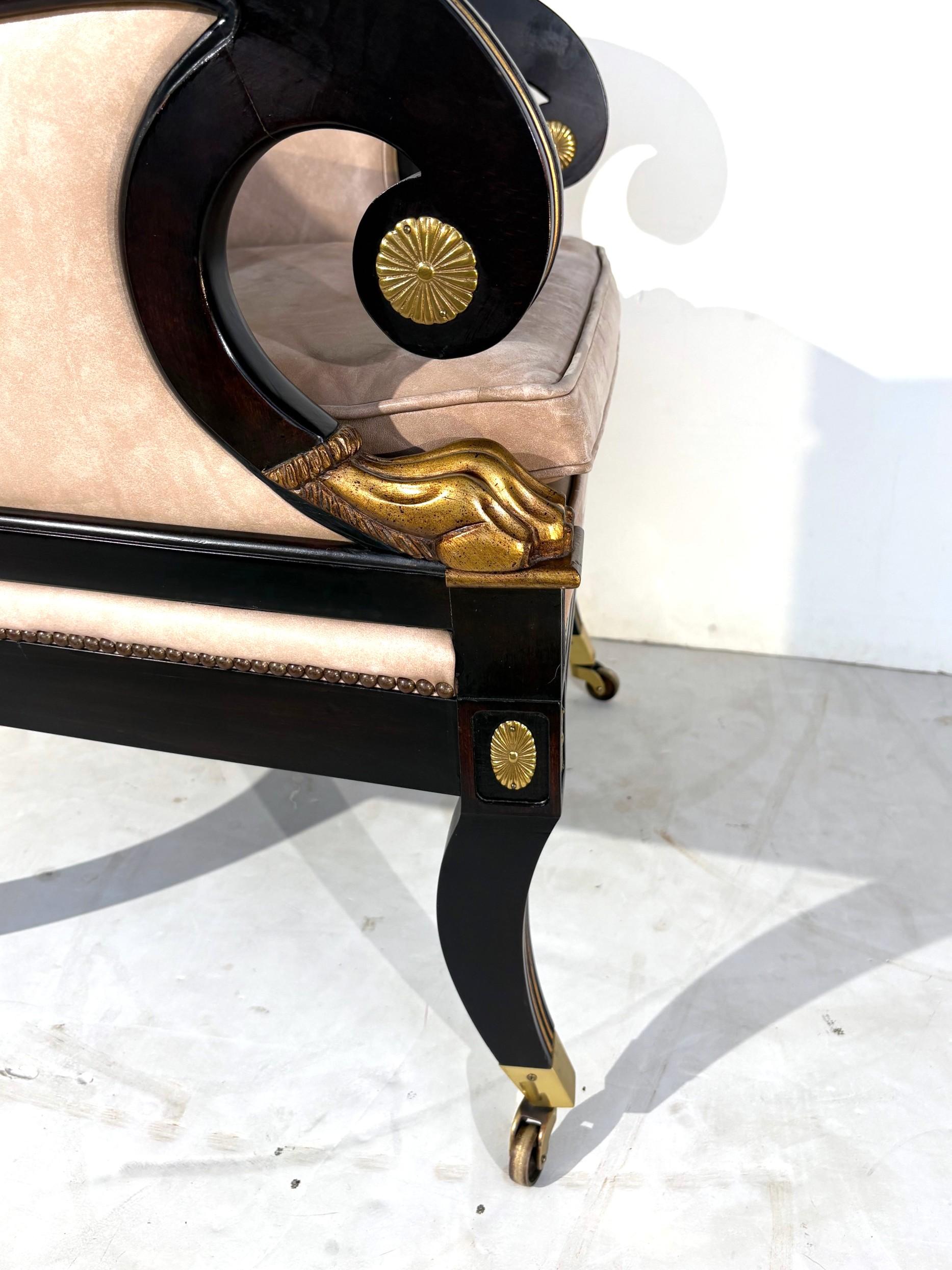 Fauteuils en cuir de style Classic par Baker Ensemble de 2 en vente 1