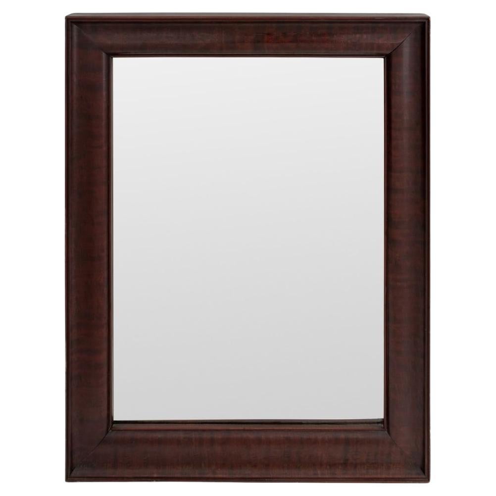 Miroir à coussin en acajou de style classique