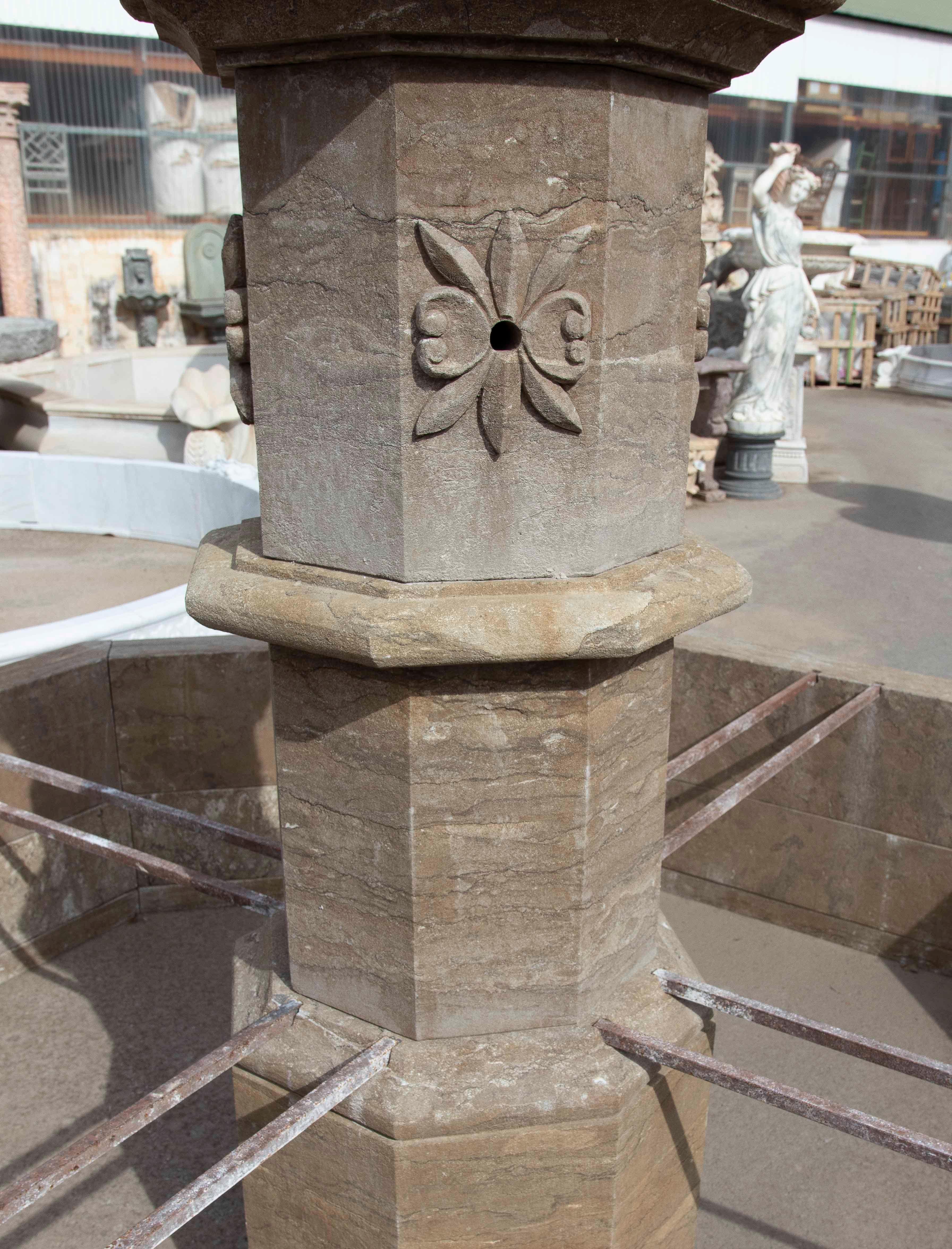 Classical Style Monumental Octagonal Fountain in Carved Stone with Pool For Sale 3
