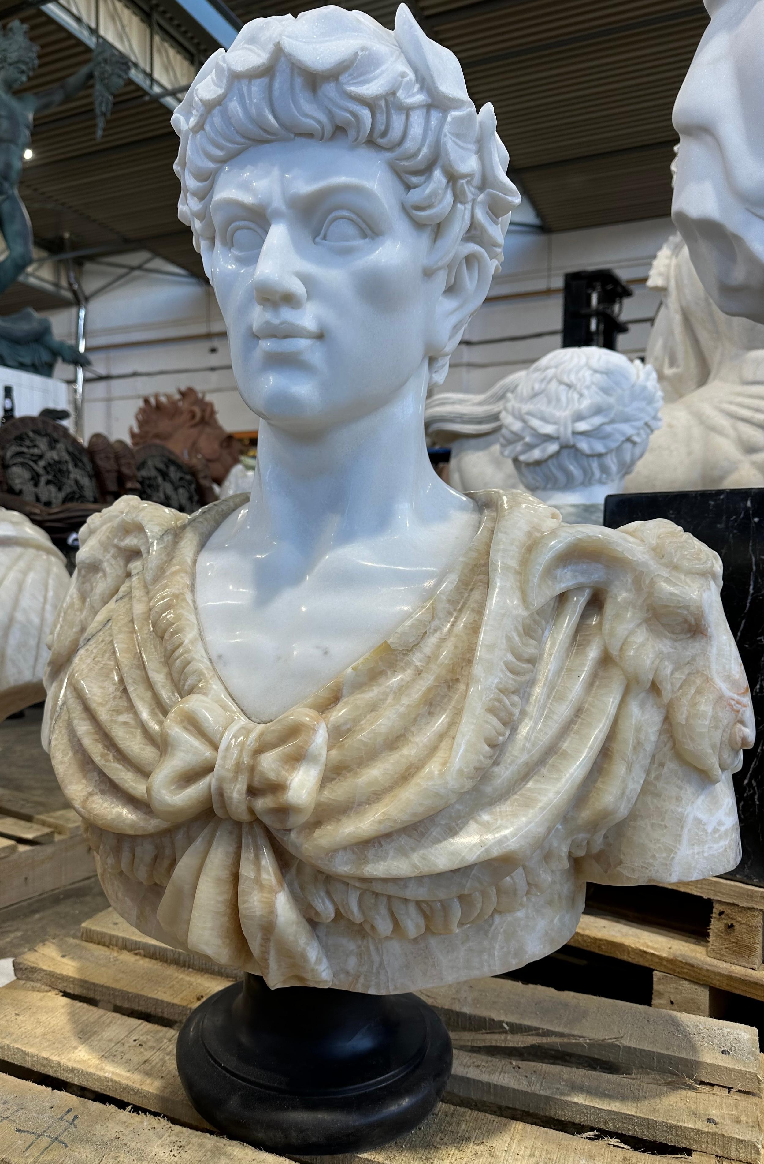 Neoclassical Classical Style Two Coloured Marble Bust In Beige And White  For Sale