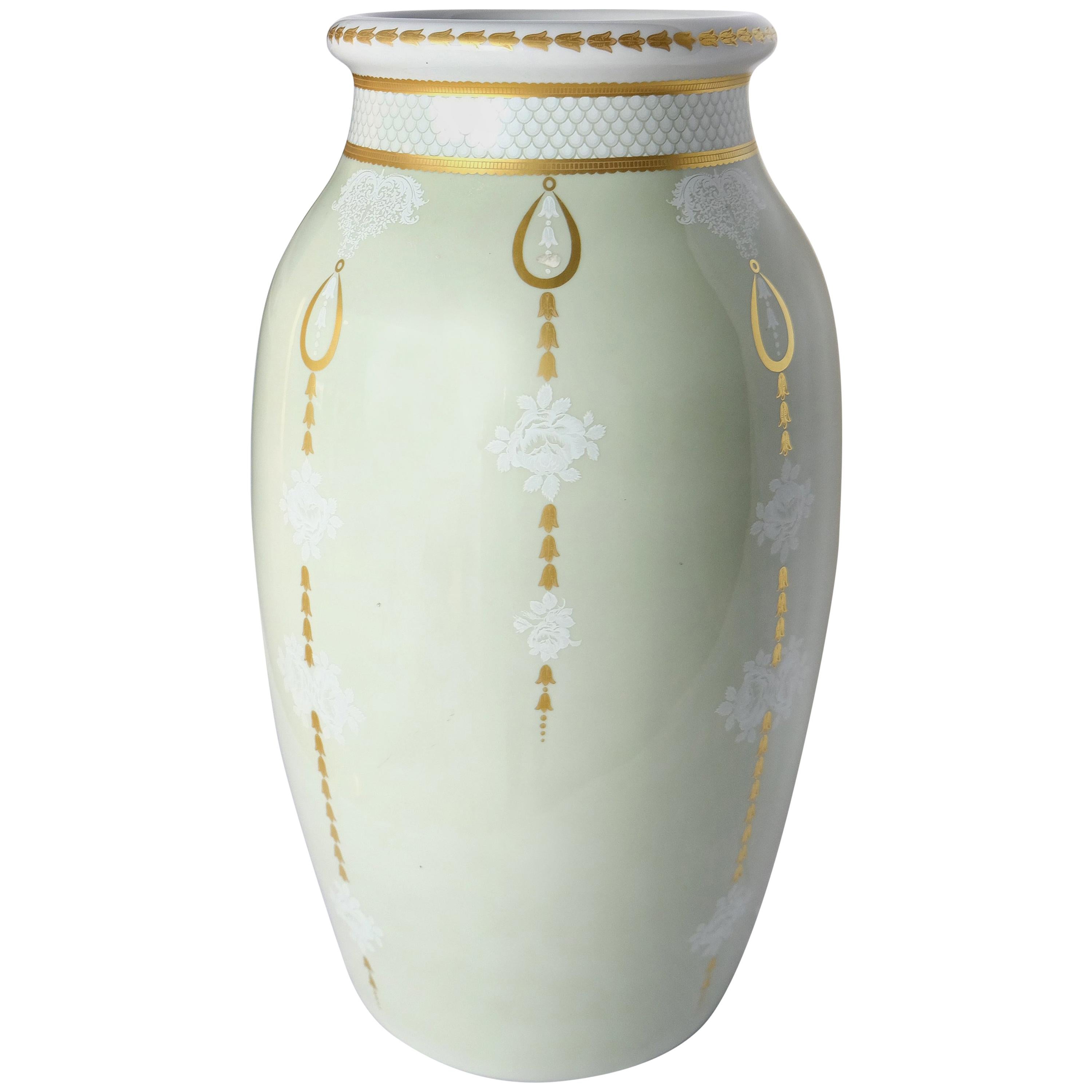 Mangani, Italy Classical Vase or Urn Form Porcelain Umbrella Stand  For Sale