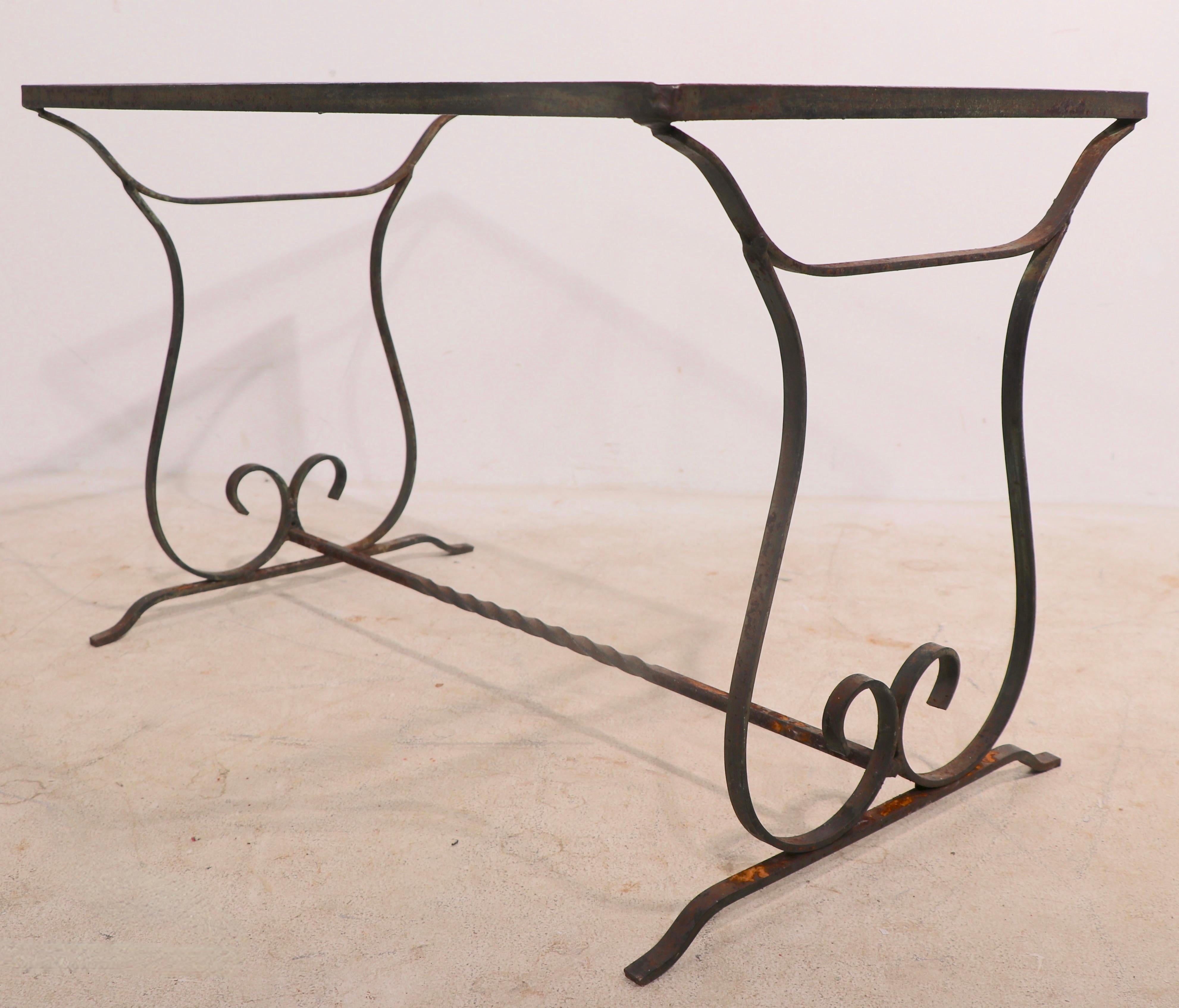 American Classical Wrought Iron Garden Patio Poolside Coffee Table after Salterini For Sale