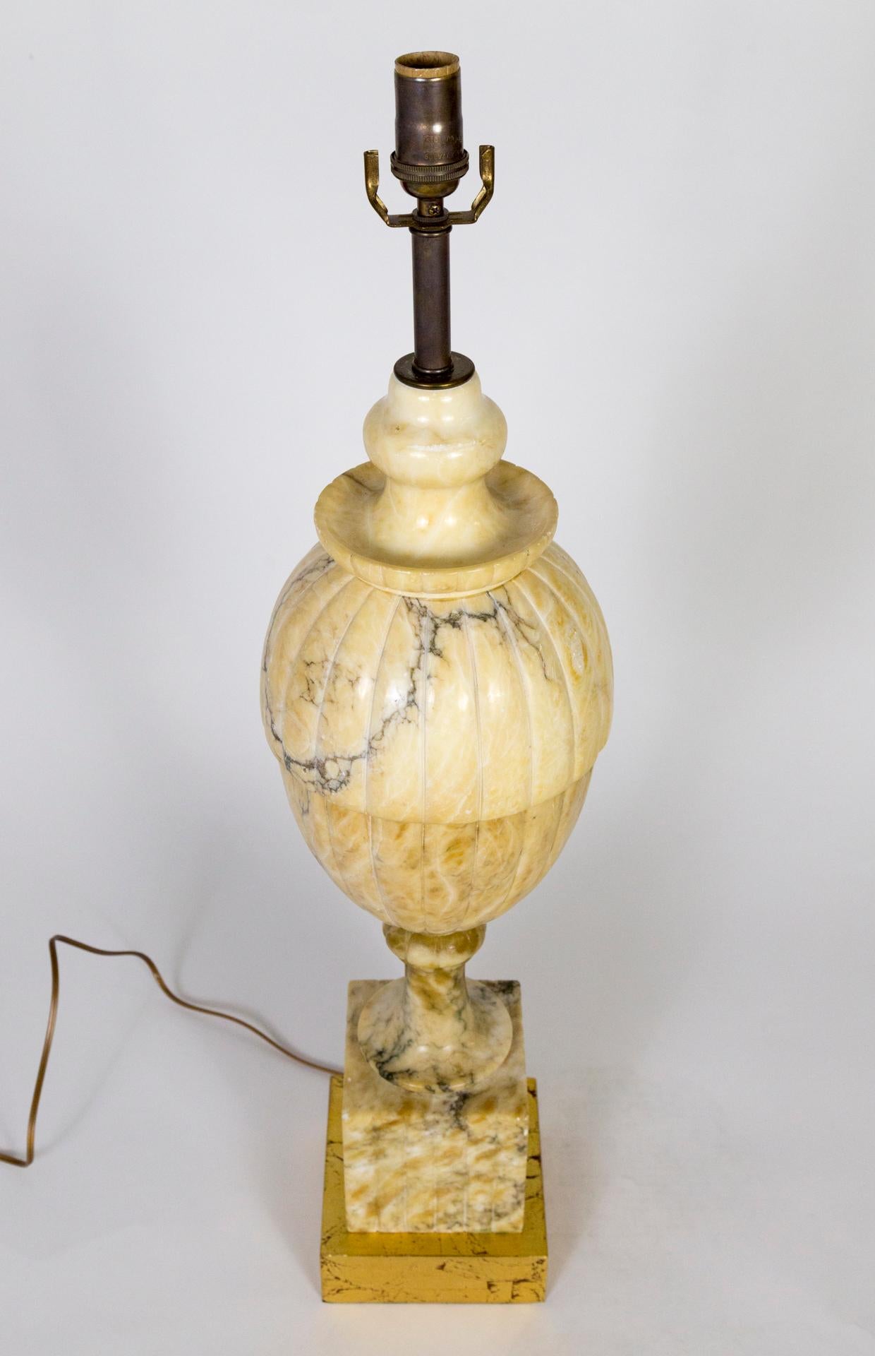 Classical Yellow Marble Lamp in the Shape of a Covered Urn For Sale 2