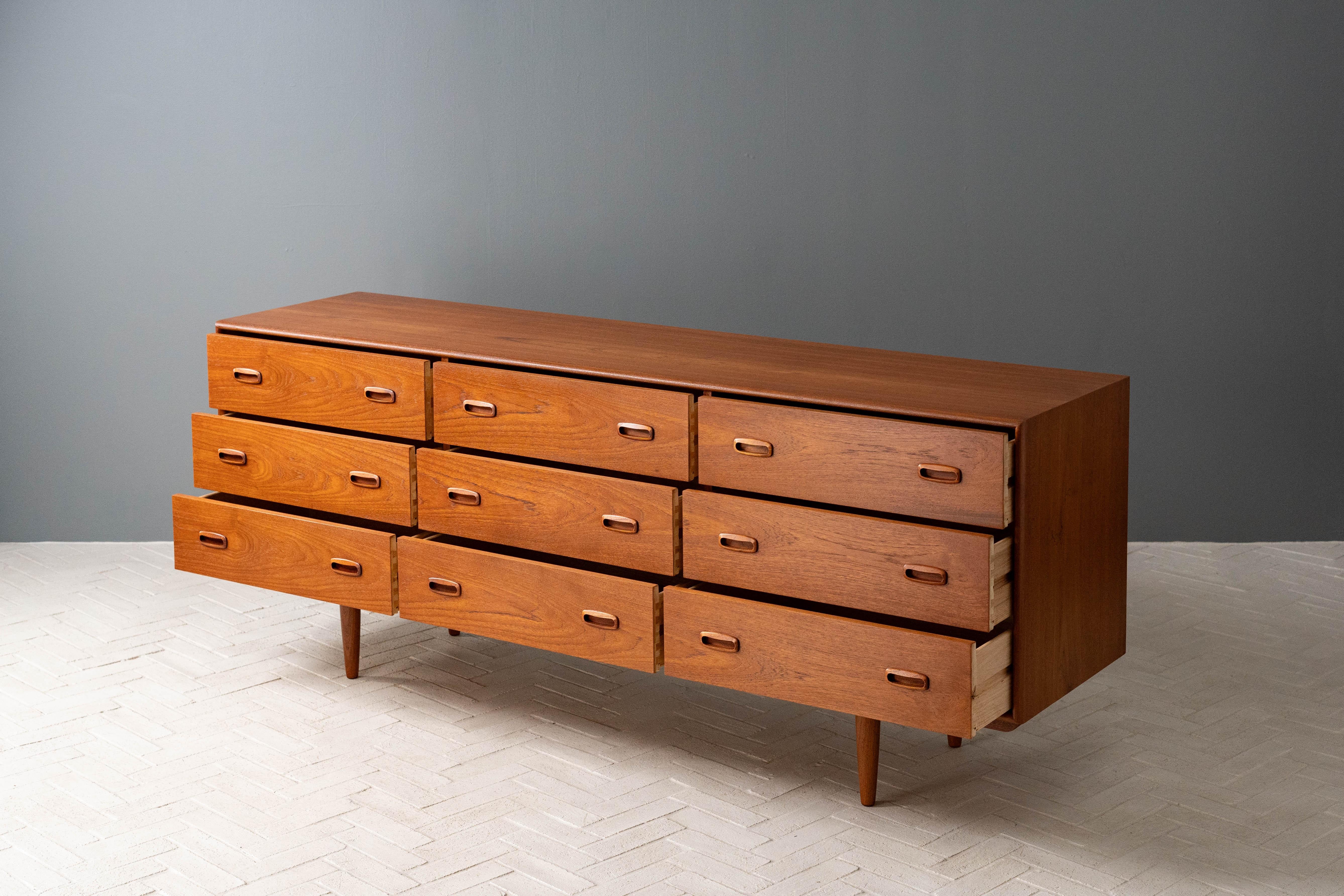 Classically Danish Modern Style Teak Dresser 8