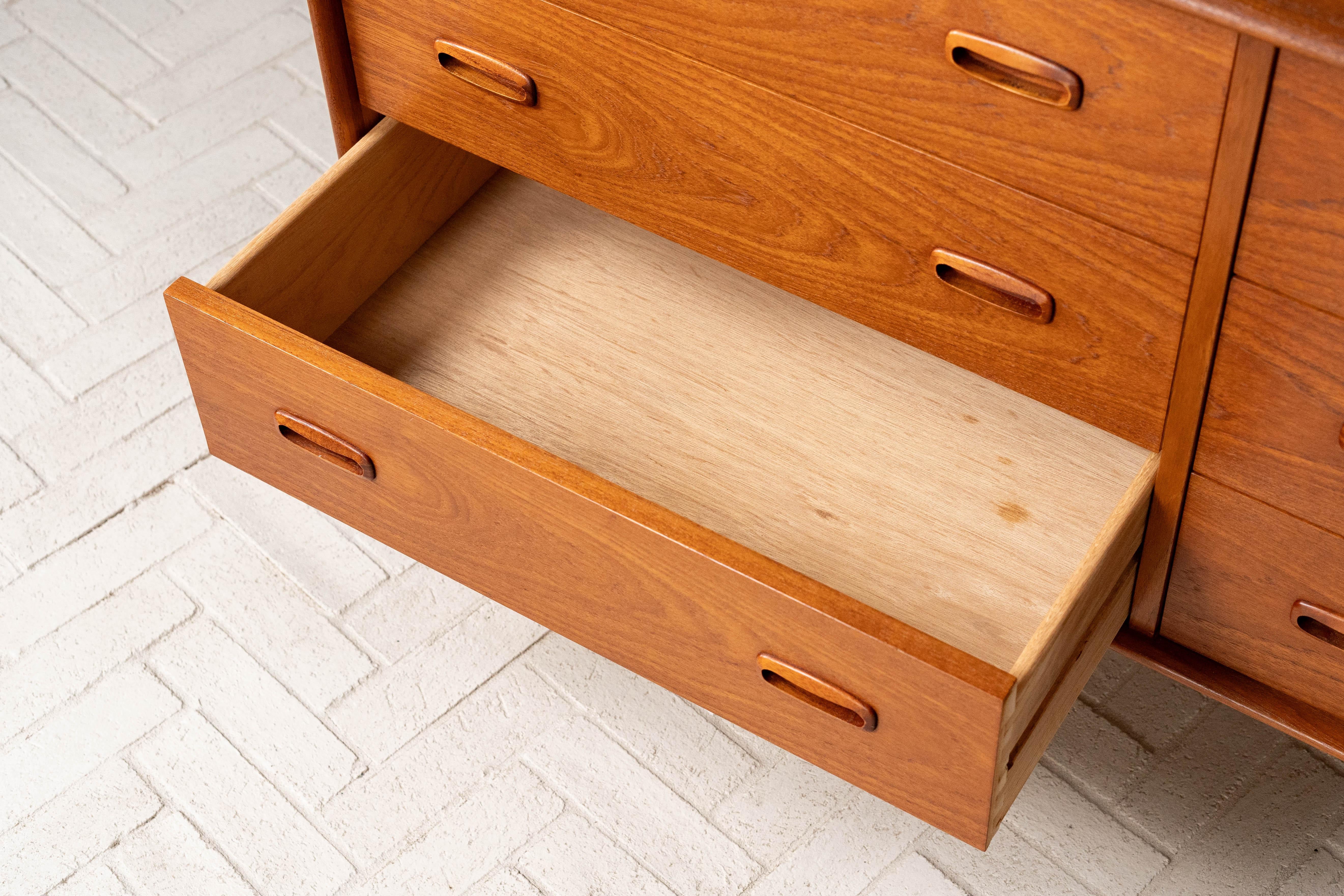 Classically Danish Modern Style Teak Dresser 10