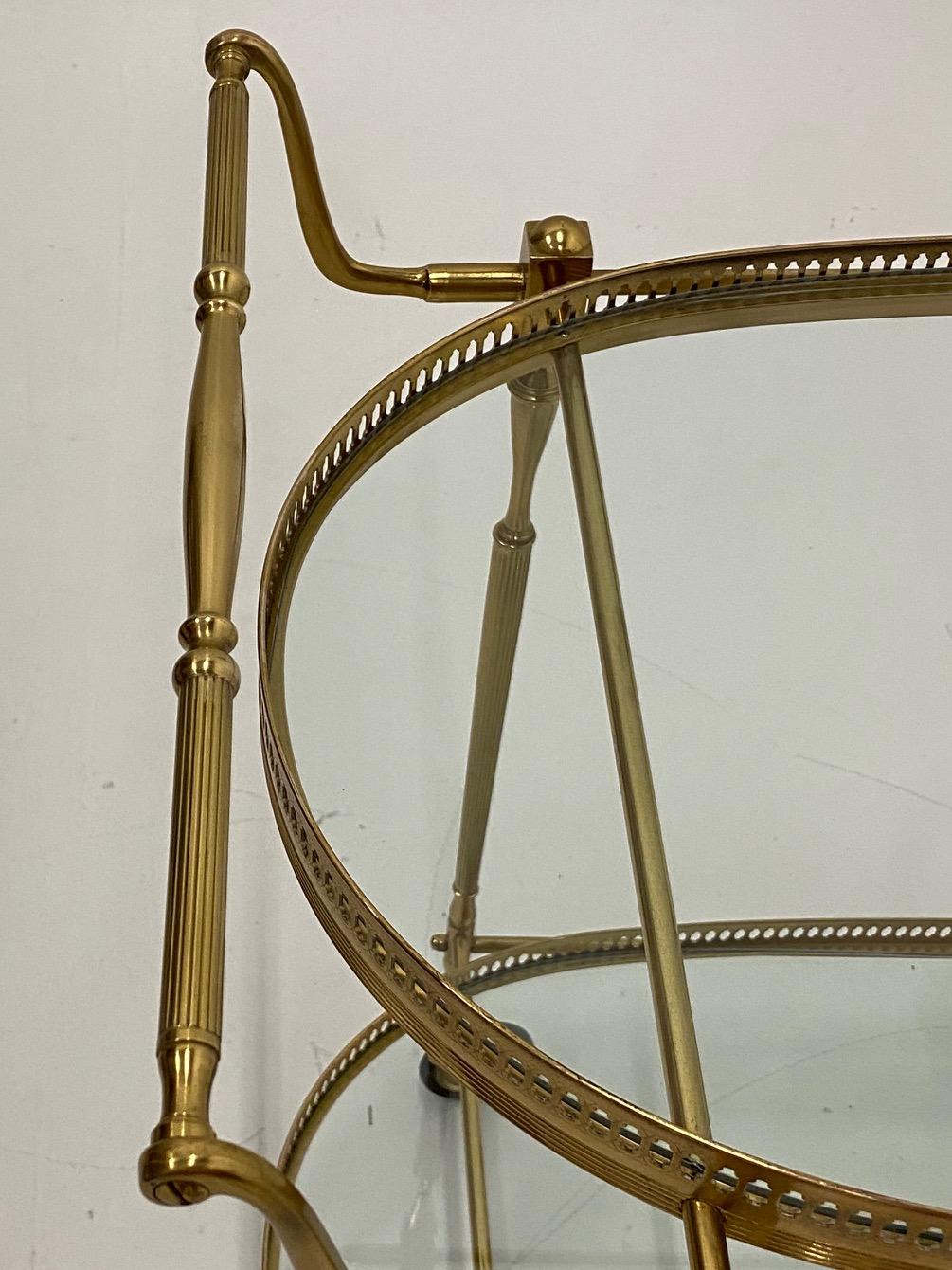 Classically Elegant Brass and Glass Mid-Century Modern Bar Cart 3