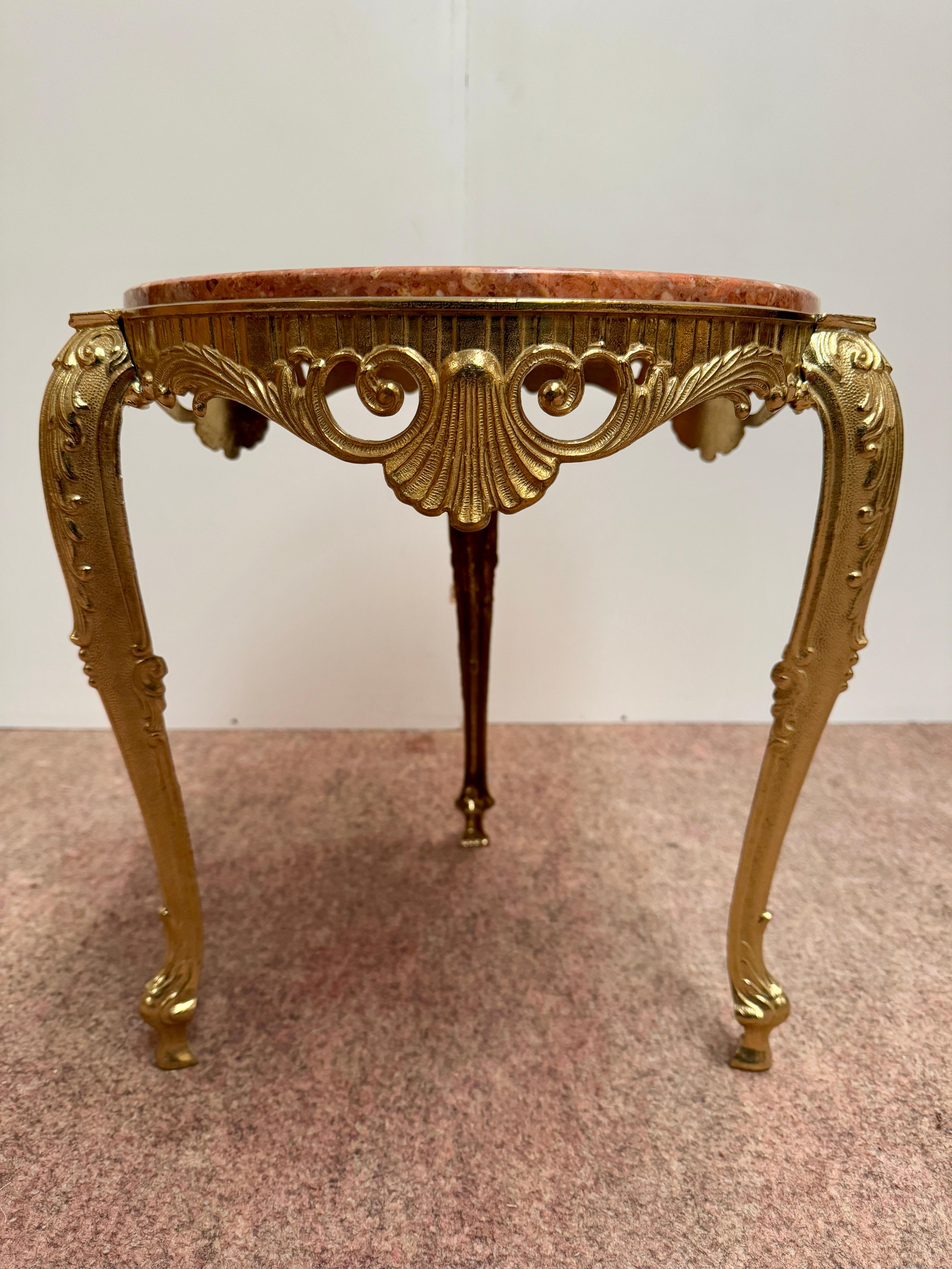 Classic Italian luxury bronze and marble coffee tables, 1970s In Excellent Condition For Sale In Cantù, IT