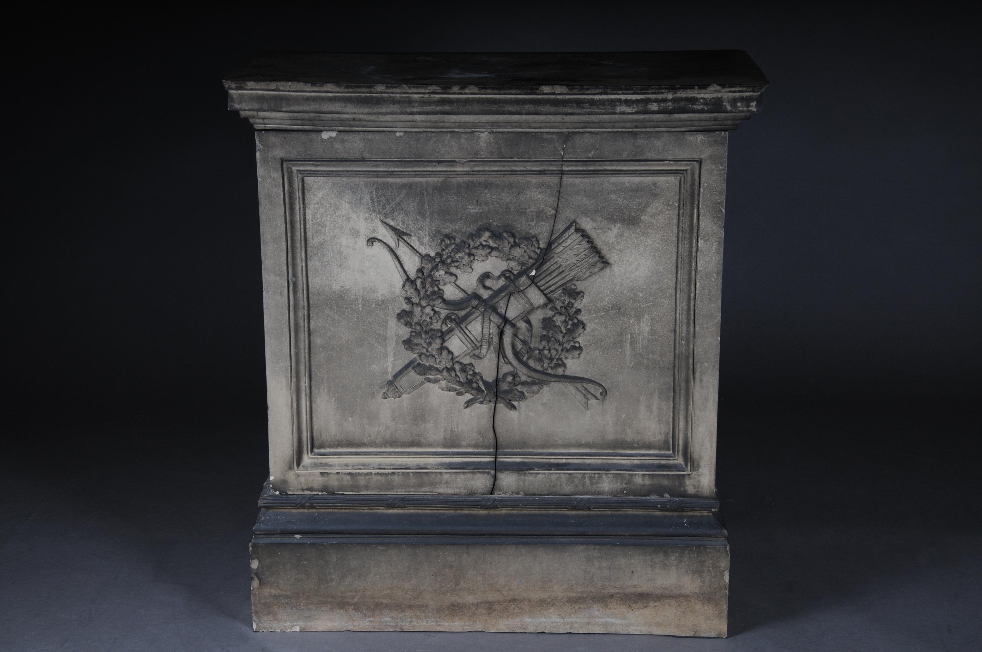 Classicist Empire Terracotta Pedestal, circa 1820 For Sale 7