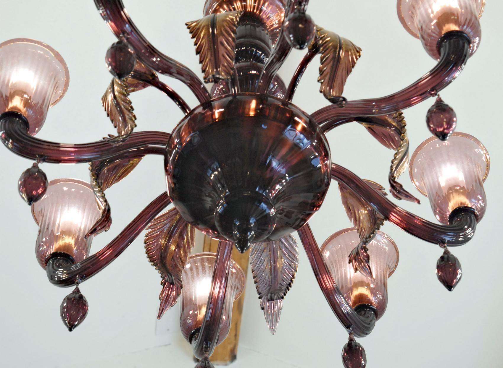 Classico, Murano Chandelier, Amethyst, Eight Arms, Gold Leaf and Rigadin 3