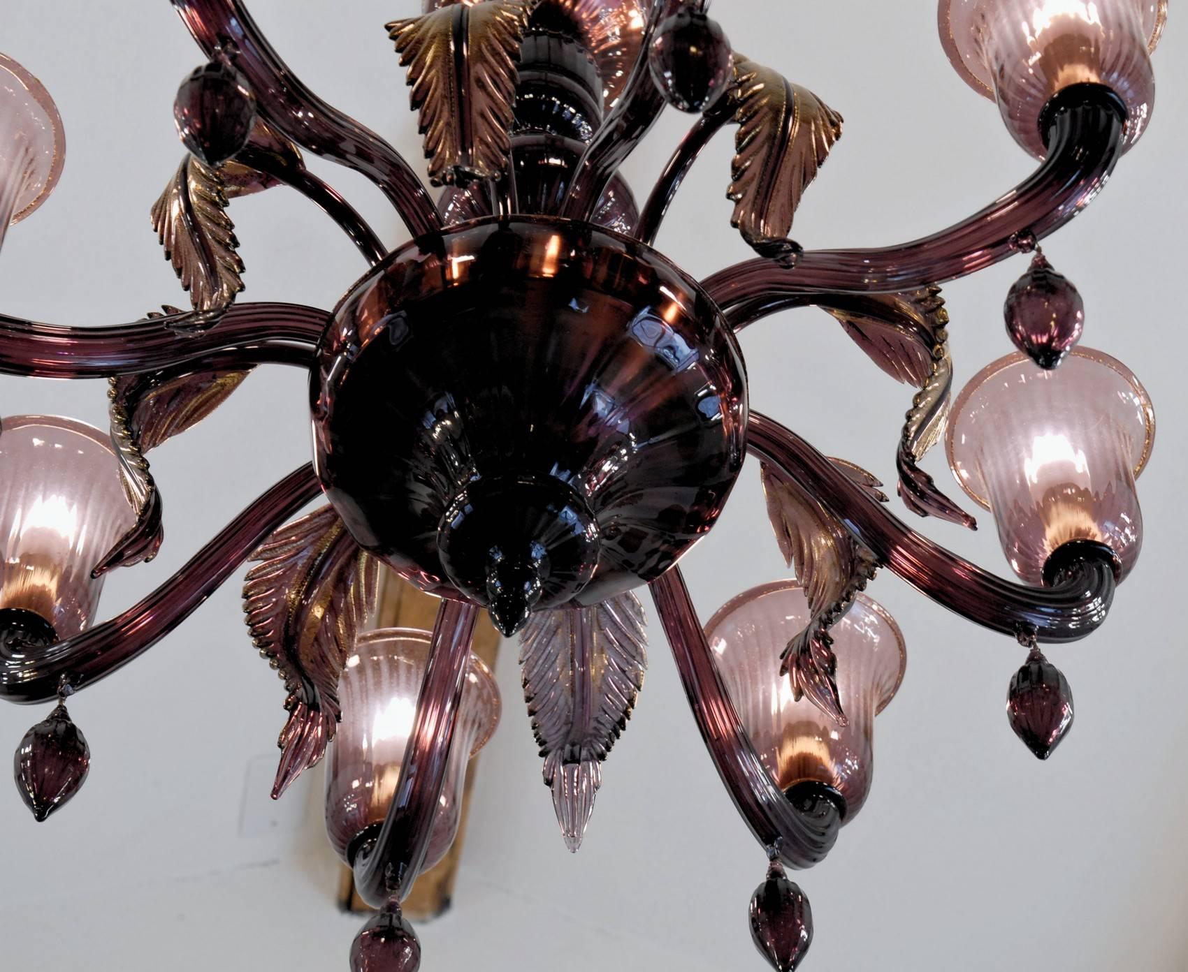Classico, Murano Chandelier, Amethyst, Eight Arms, Gold Leaf and Rigadin 1