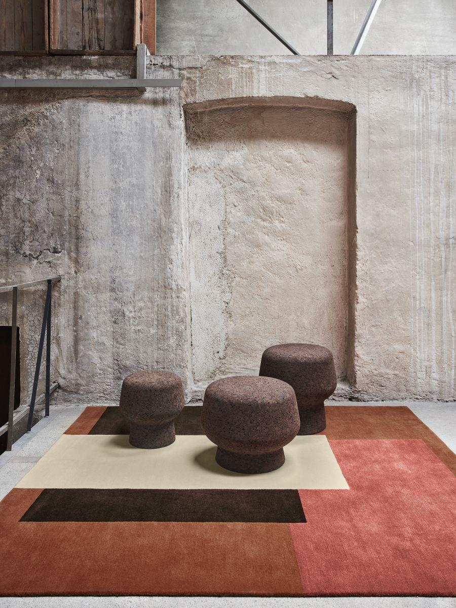 Corker No. 2
Herzog & de Meuron, 2022

Warm, grounding, stable and flexible in the ways it can be used: Corker is one of those universal talents that simply look good in any environment as an extra seat or side table. Corker is available in three