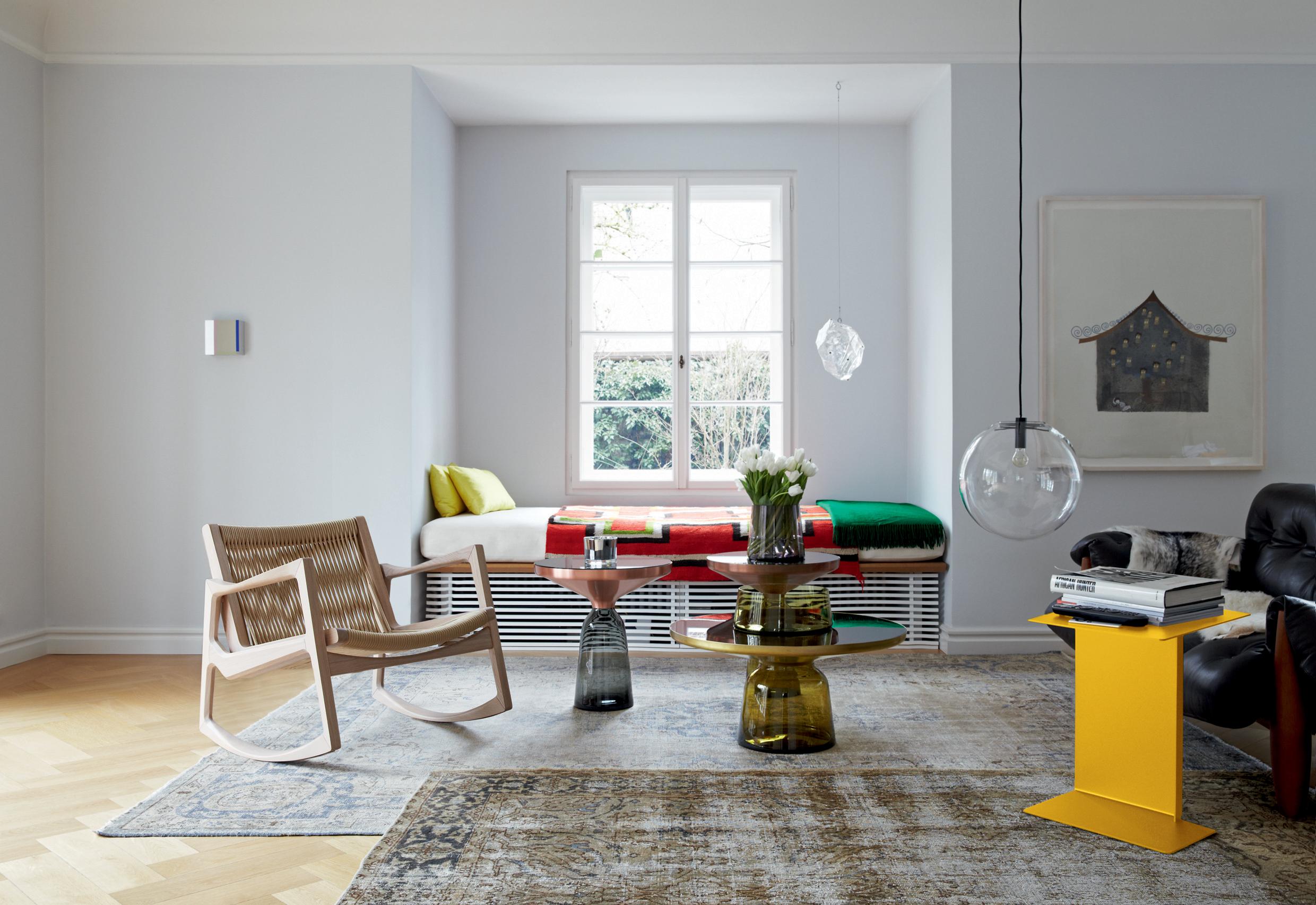 ClassiCon Bell Coffee Table in Brass and Quartz Grey by Sebastian Herkner In New Condition For Sale In New York, NY