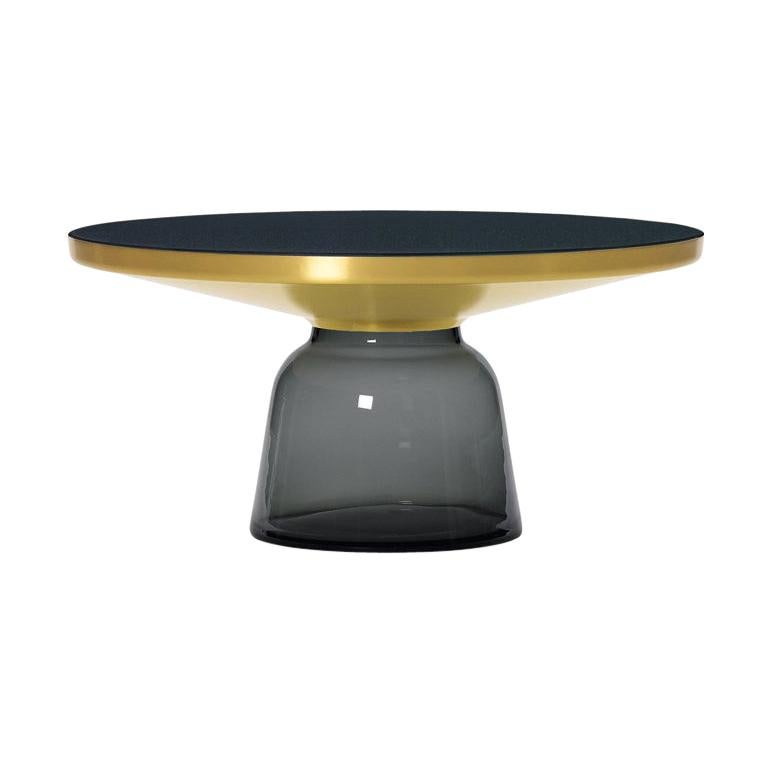 Table basse ClassiCon Bell en laiton et gris quartz de Sebastian Herkner en vente